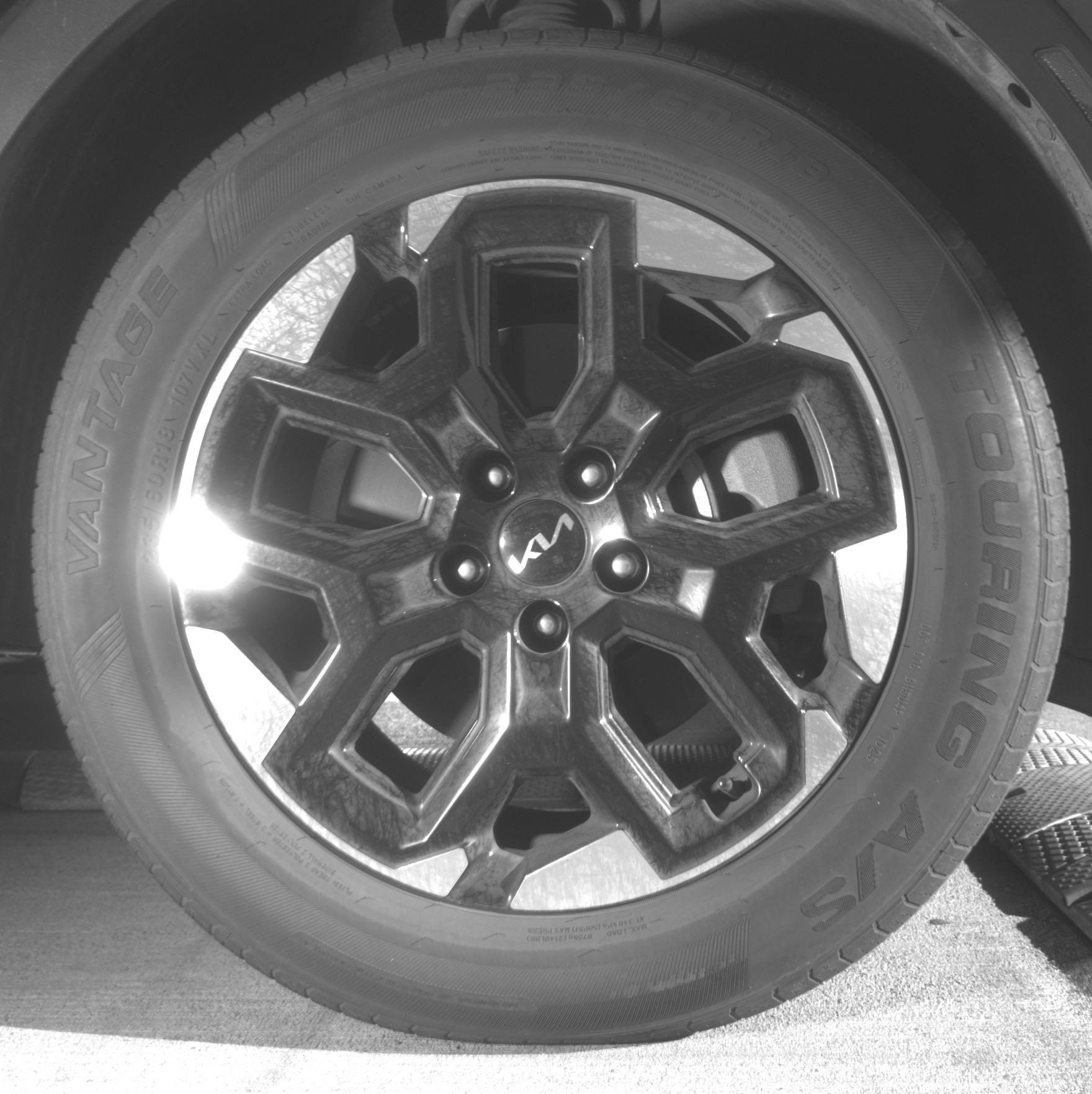 Thumbnail: 2024 Kia Sorento - 13