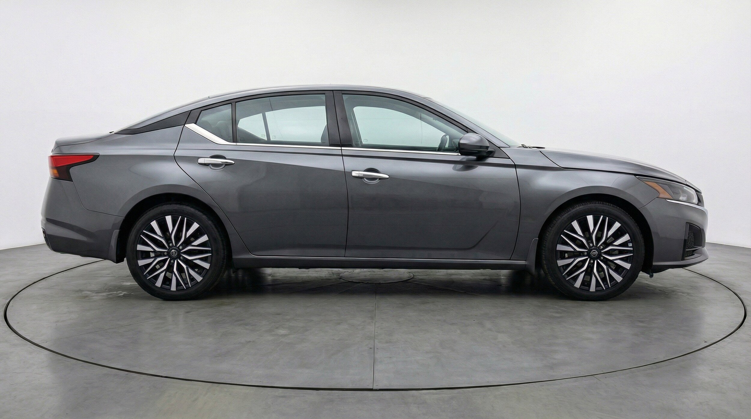 Thumbnail: 2025 Nissan Altima - 11