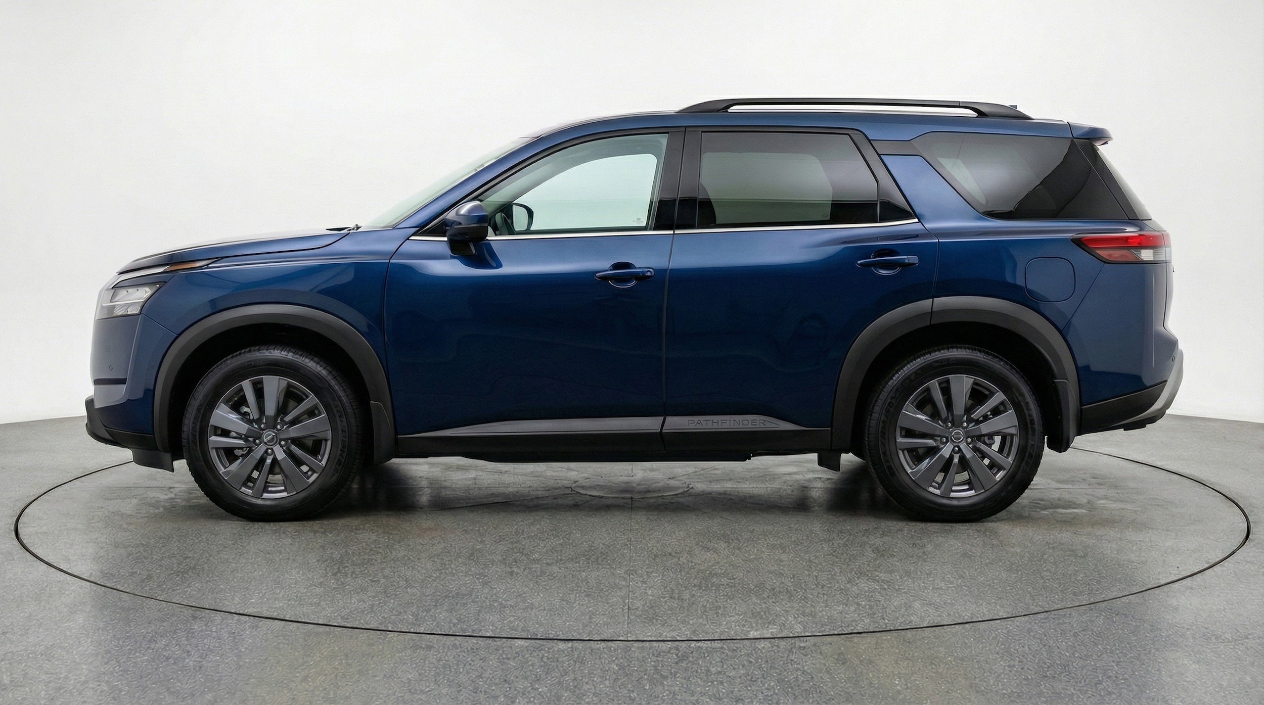 Thumbnail: 2025 Nissan Pathfinder - 5