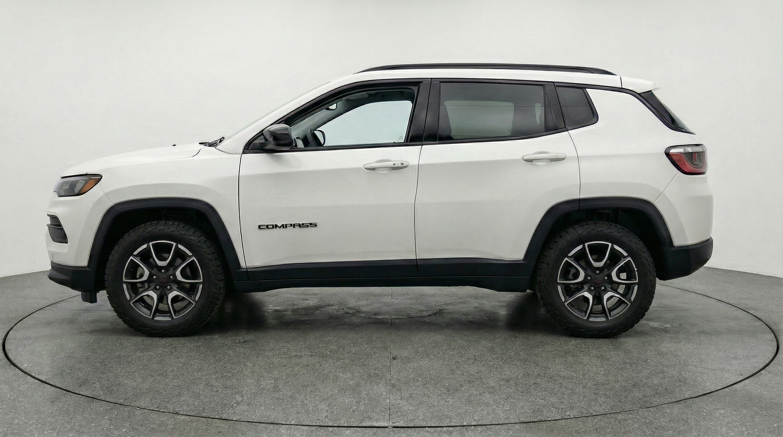 Thumbnail: 2025 Jeep Compass - 4