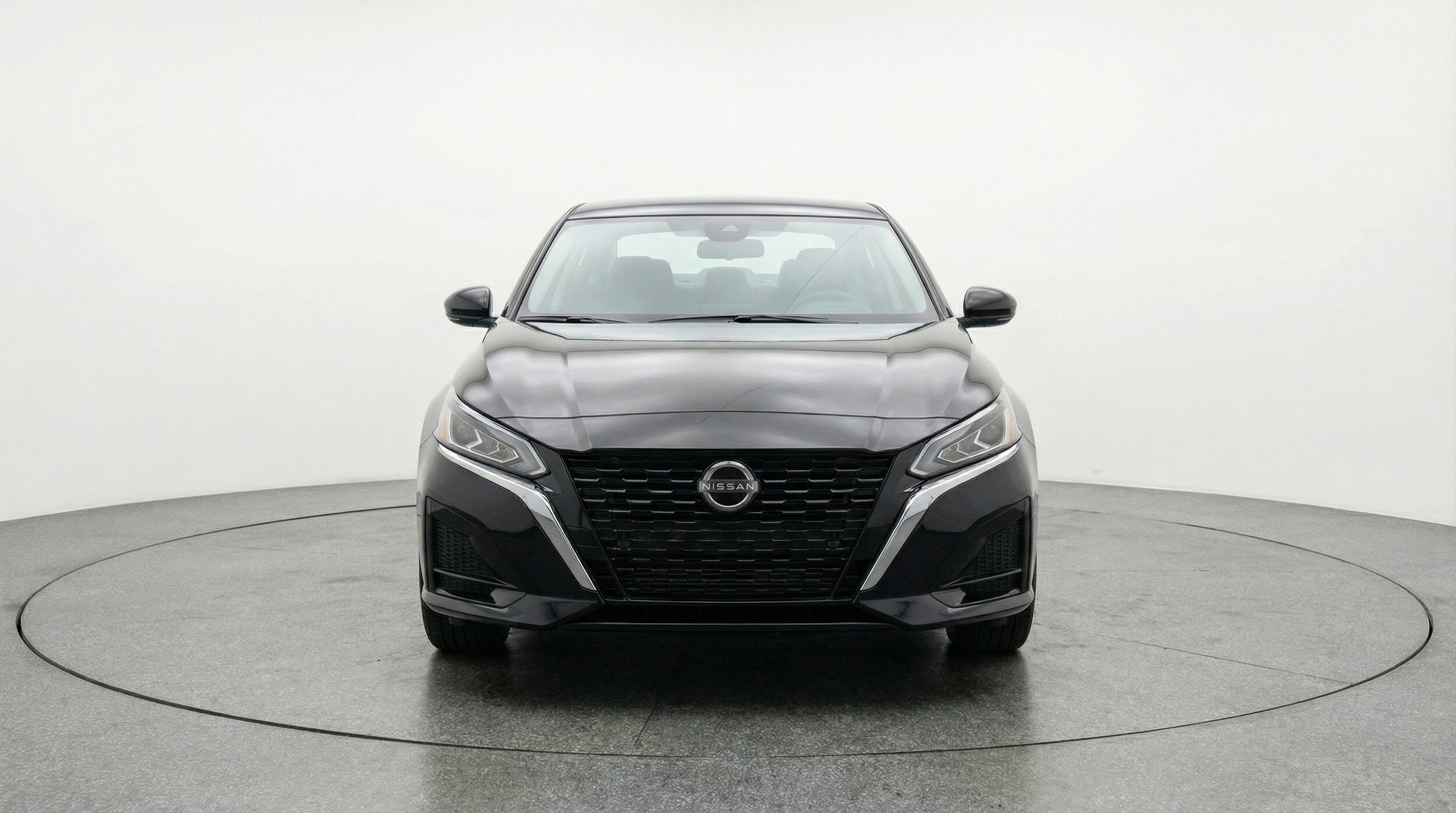 Thumbnail: 2025 Nissan Altima - 2
