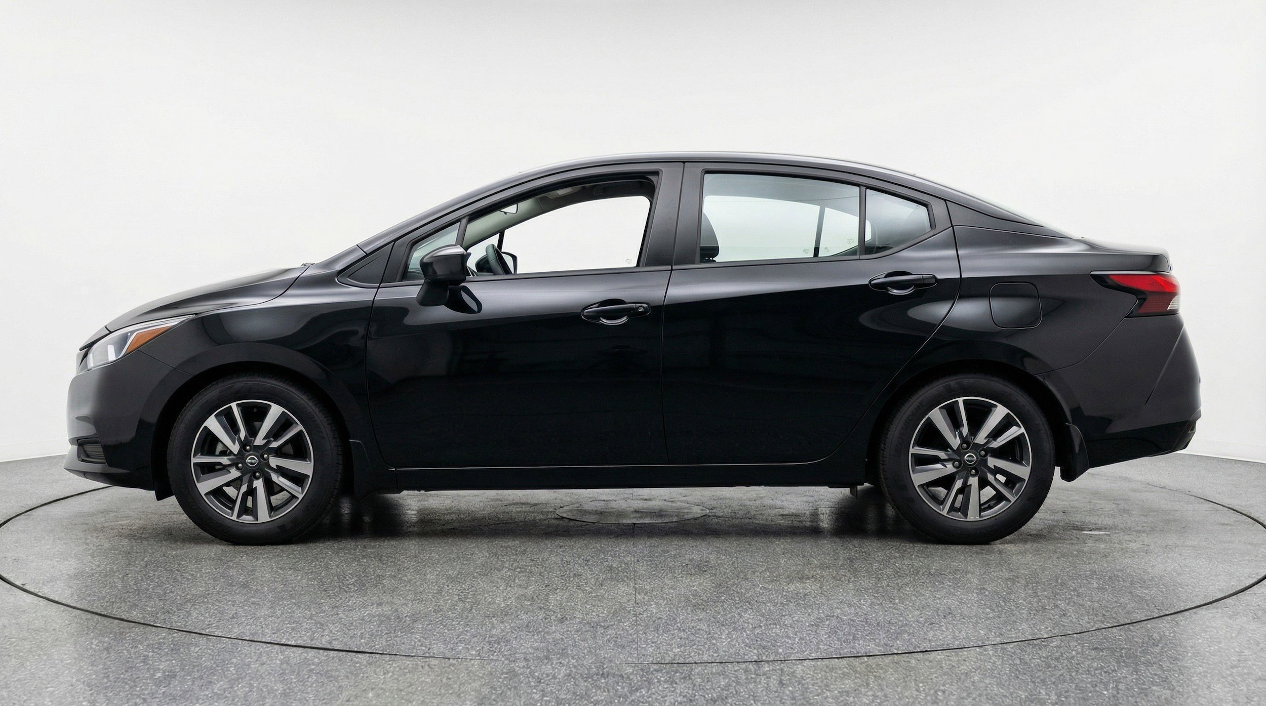 Thumbnail: 2025 Nissan Versa - 5