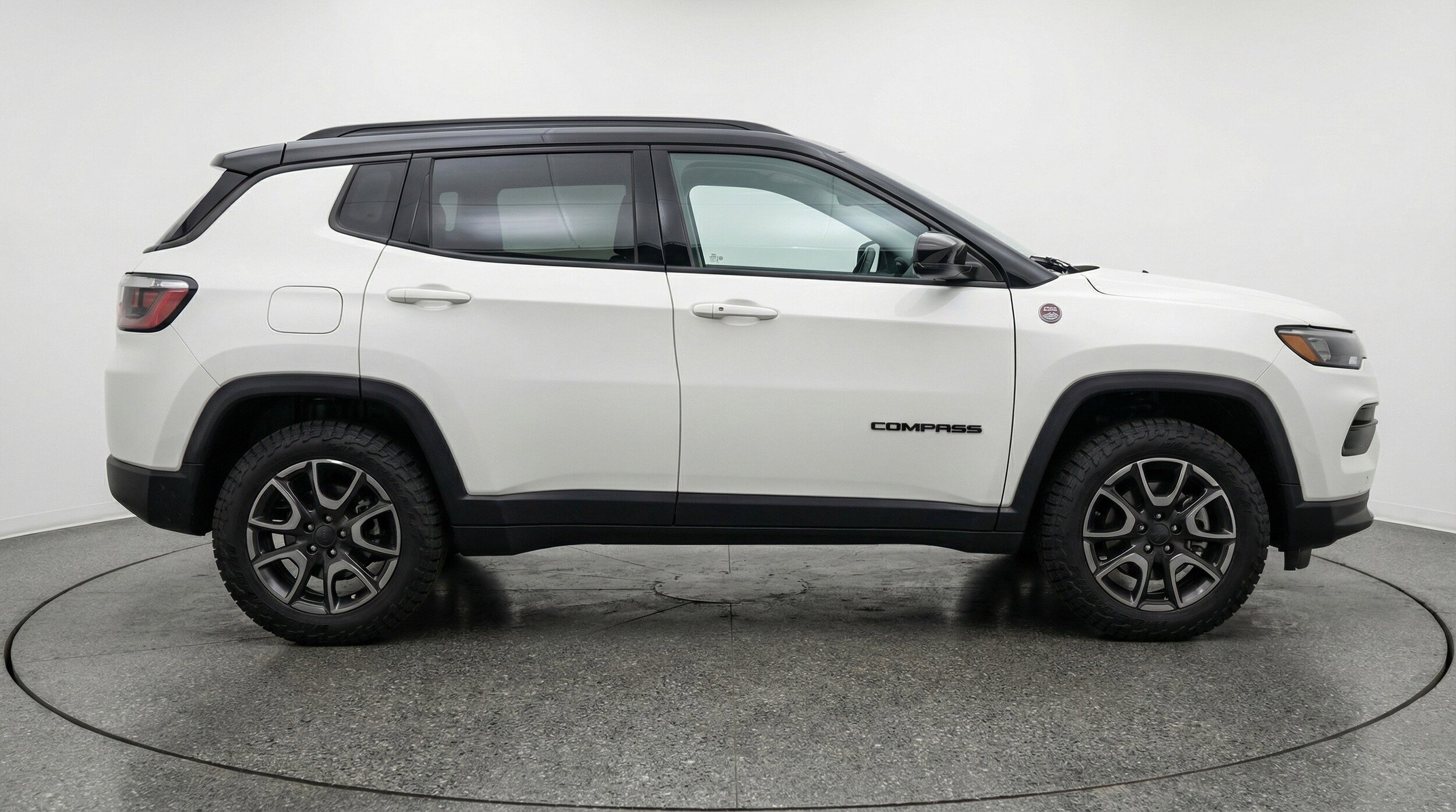 Thumbnail: 2025 Jeep Compass - 11