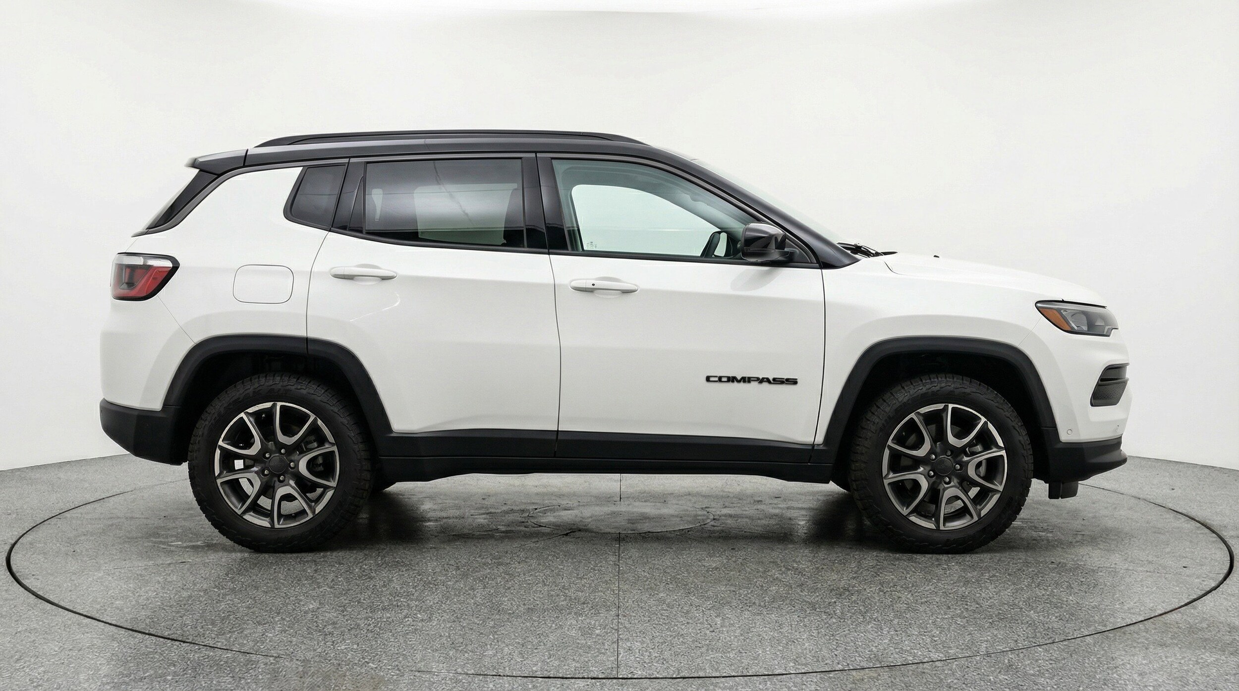 Thumbnail: 2025 Jeep Compass - 11
