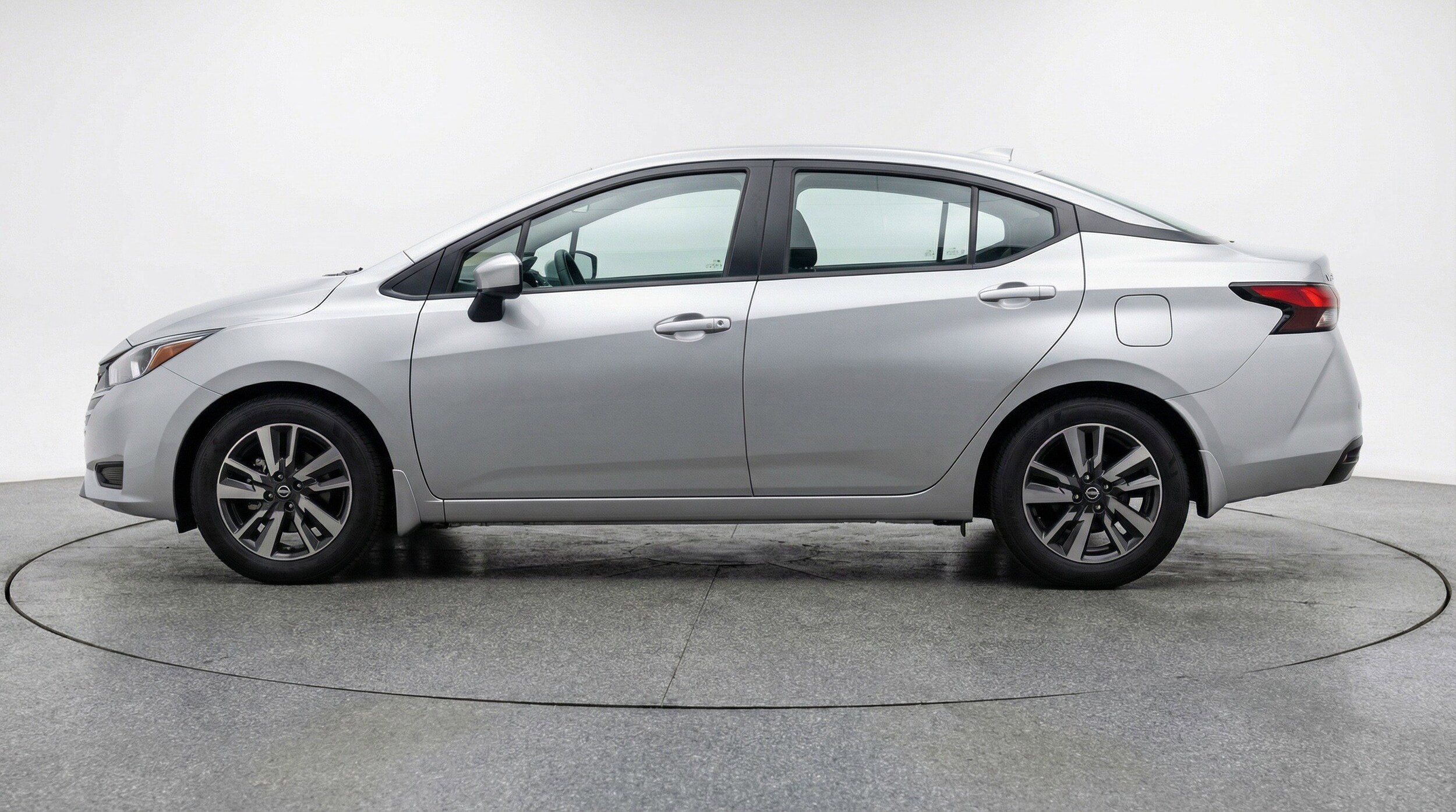 Thumbnail: 2025 Nissan Versa - 5