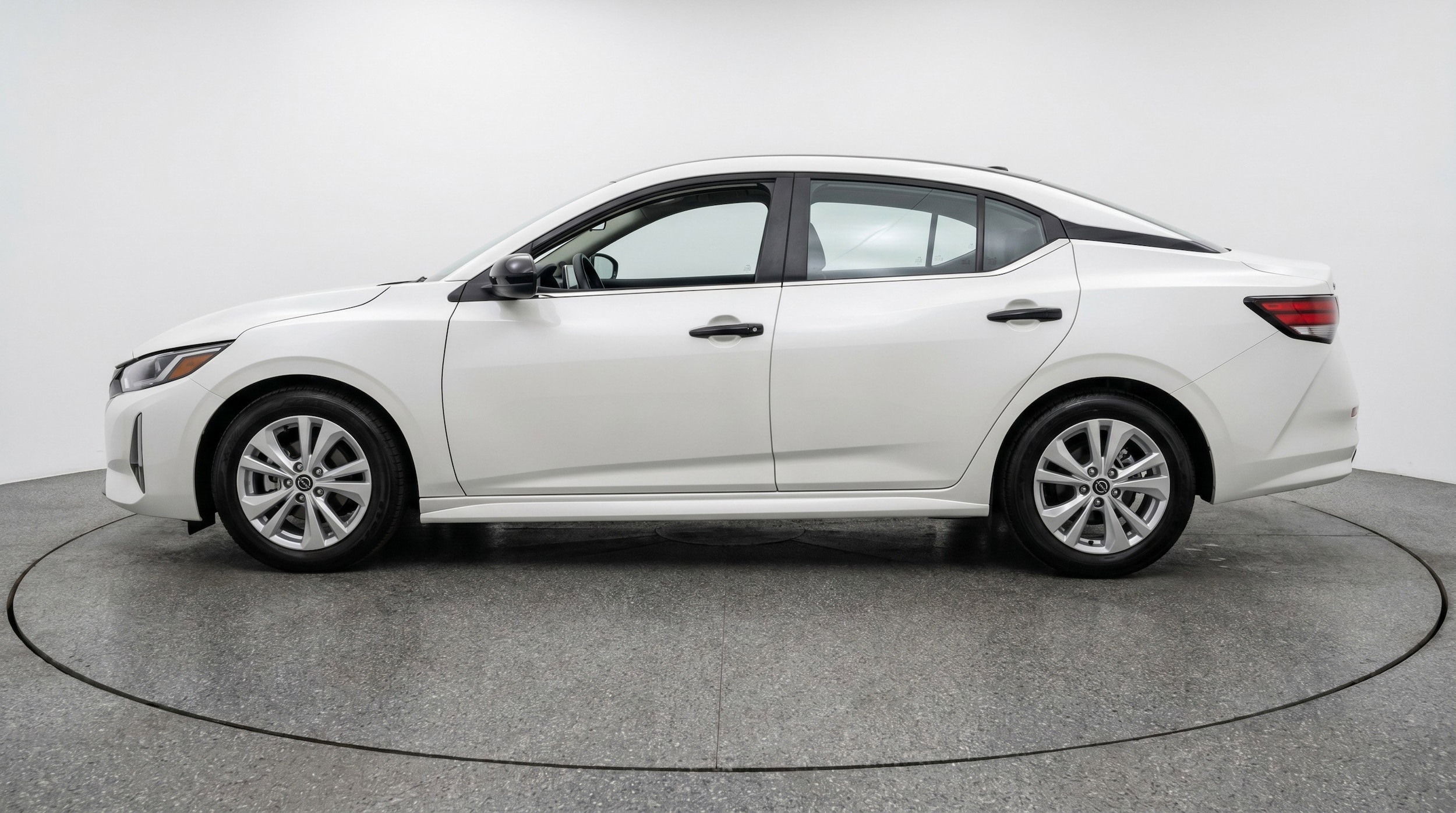 Thumbnail: 2024 Nissan Sentra - 5