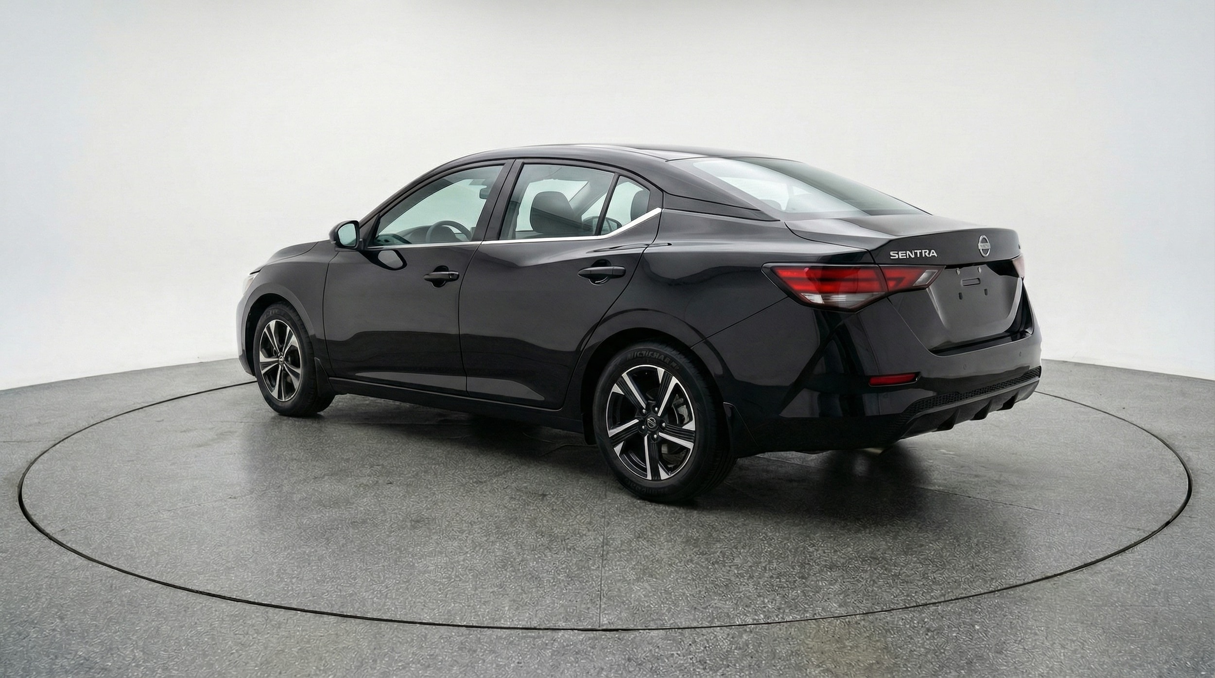 Thumbnail: 2025 Nissan Sentra - 5