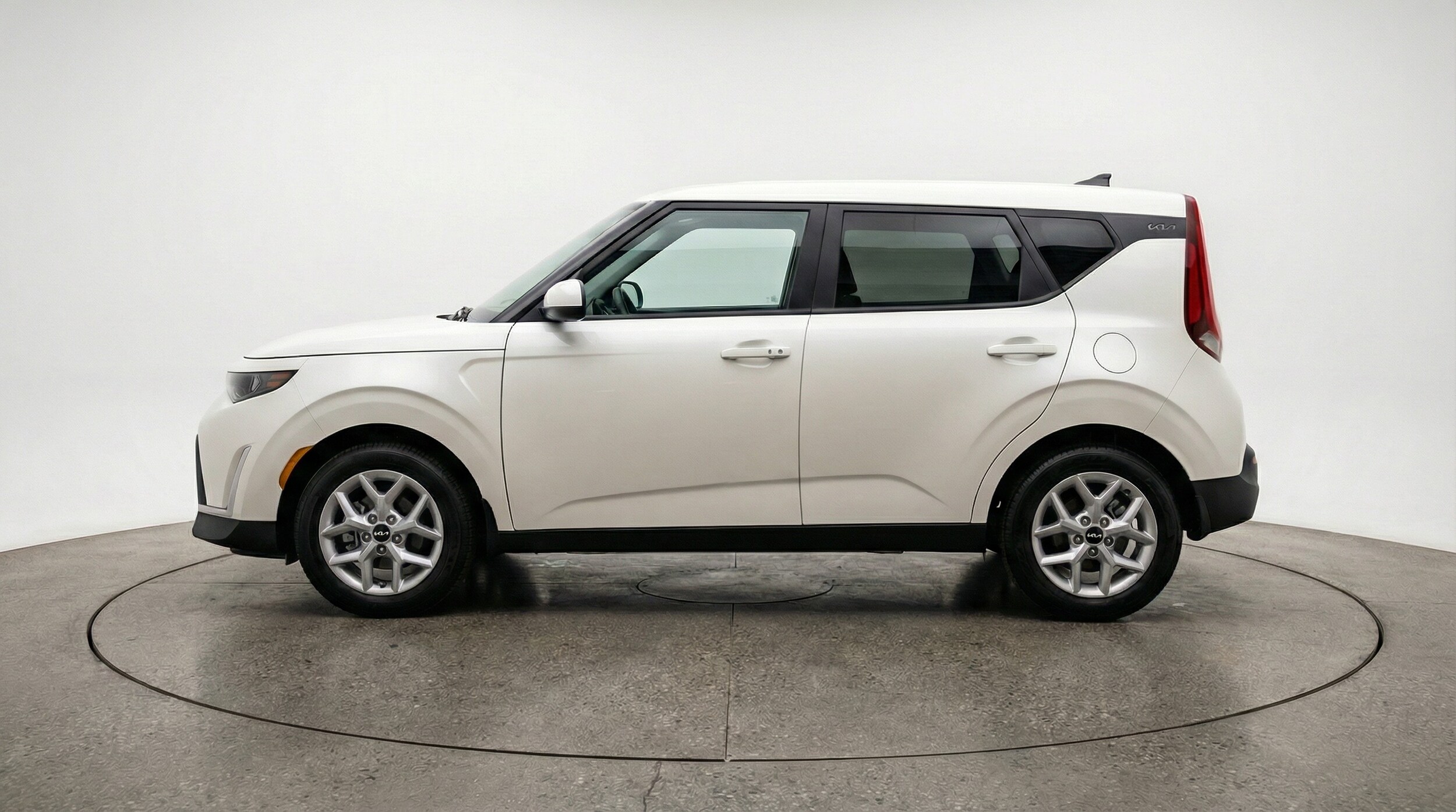 Thumbnail: 2025 Kia Soul - 4