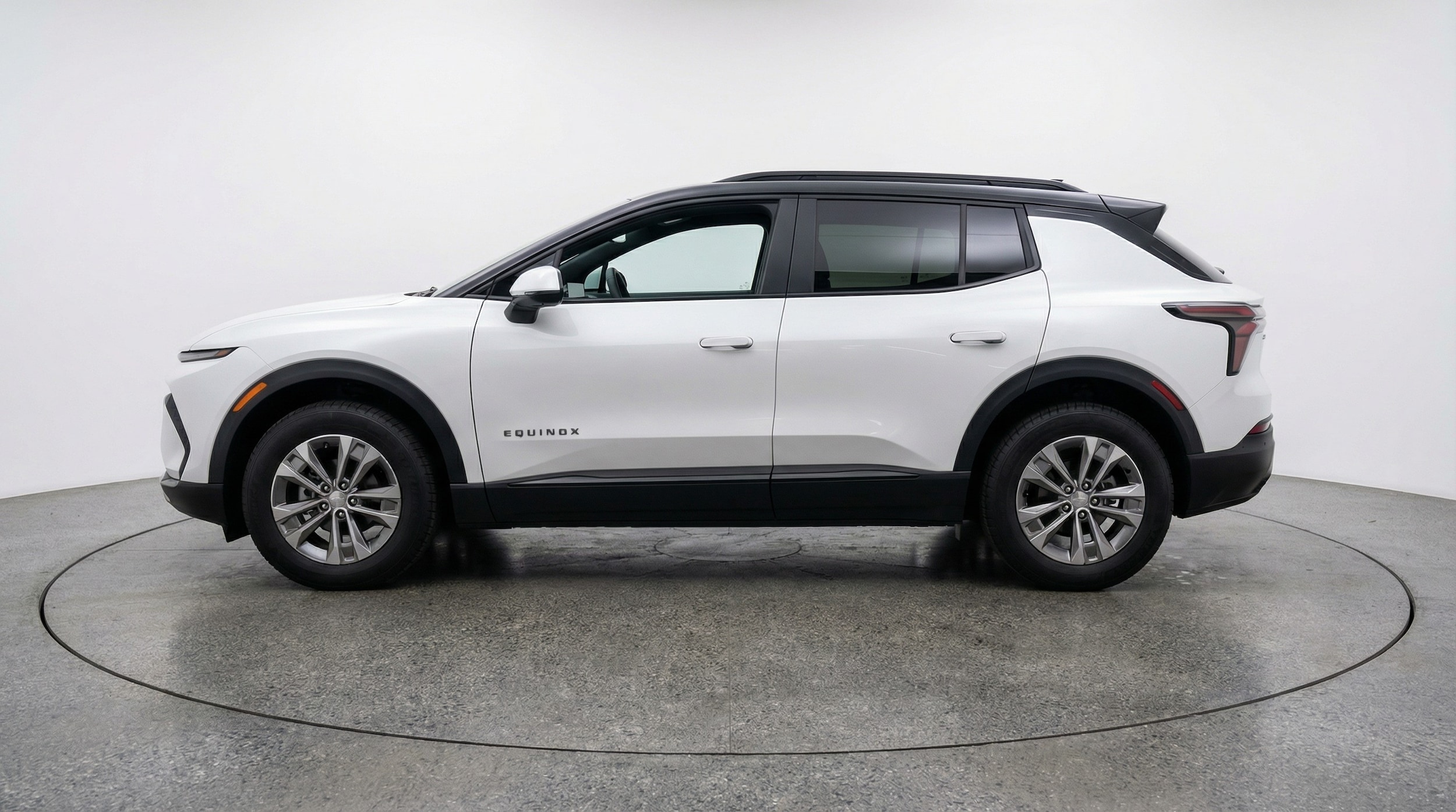 Thumbnail: 2025 Chevrolet Equinox - 4