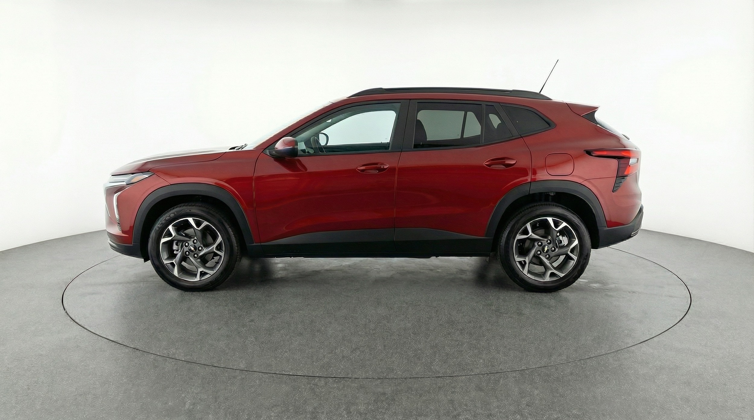 Thumbnail: 2025 Chevrolet Trax - 4