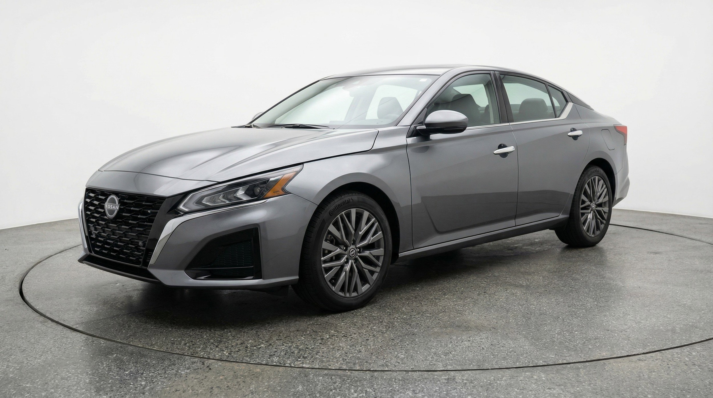 Thumbnail: 2025 Nissan Altima - 3