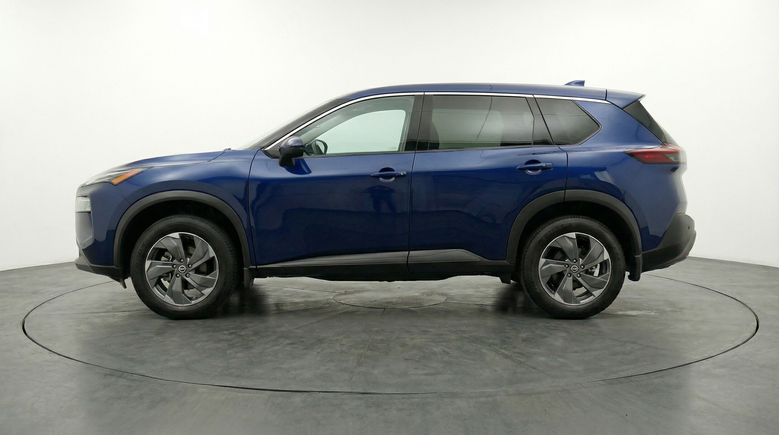 Thumbnail: 2025 Nissan Rogue - 4