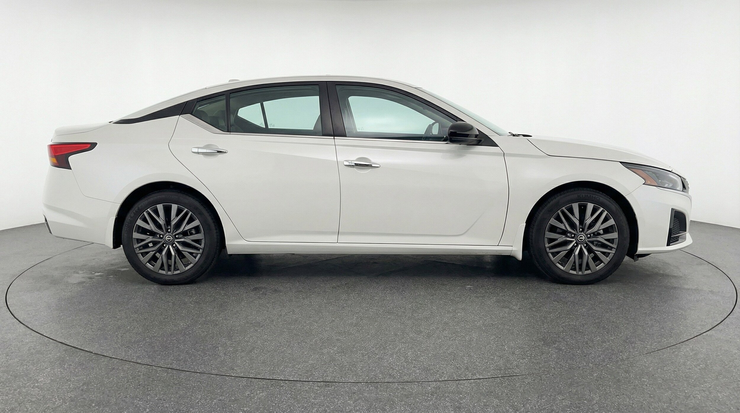 Thumbnail: 2025 Nissan Altima - 11