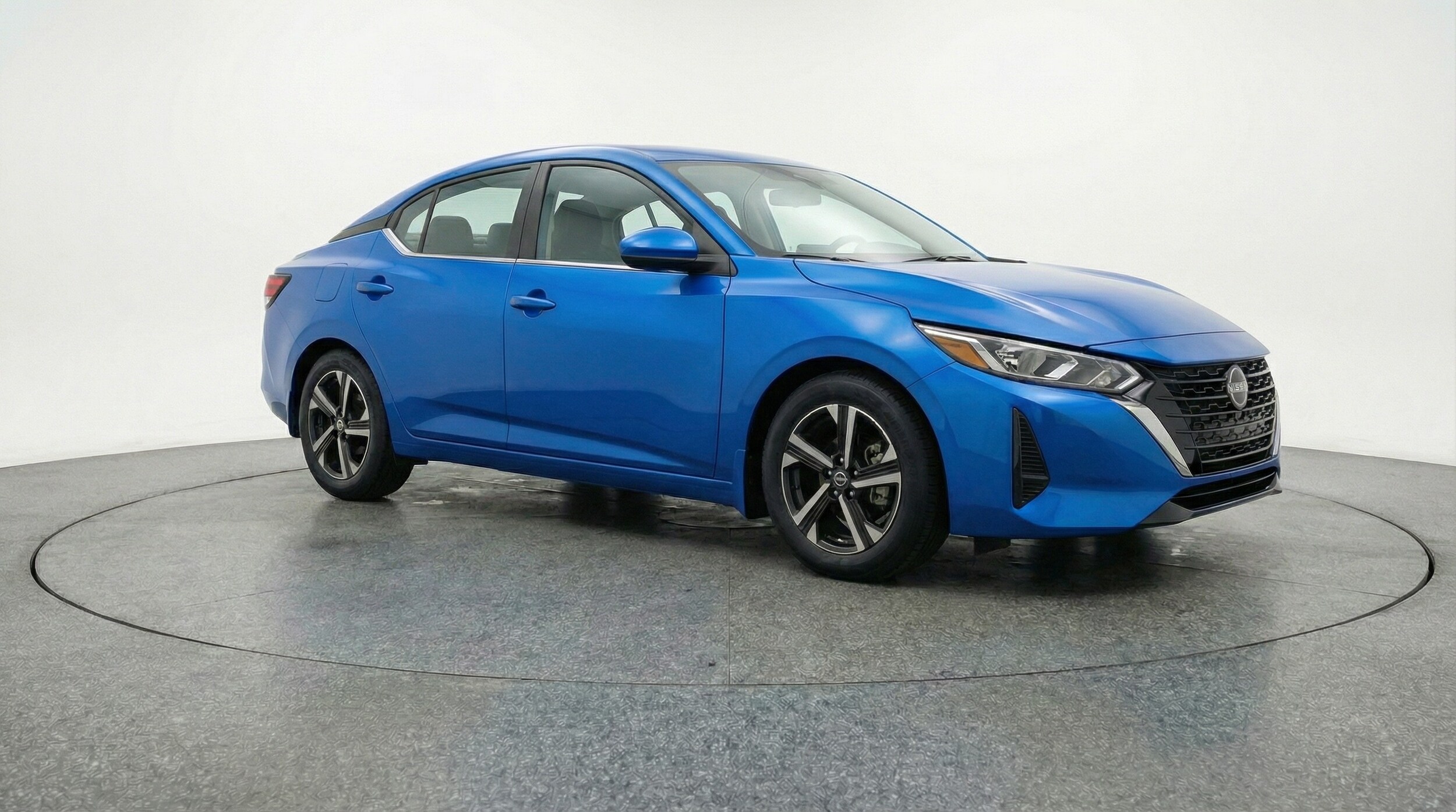 Thumbnail: 2025 Nissan Sentra - 1