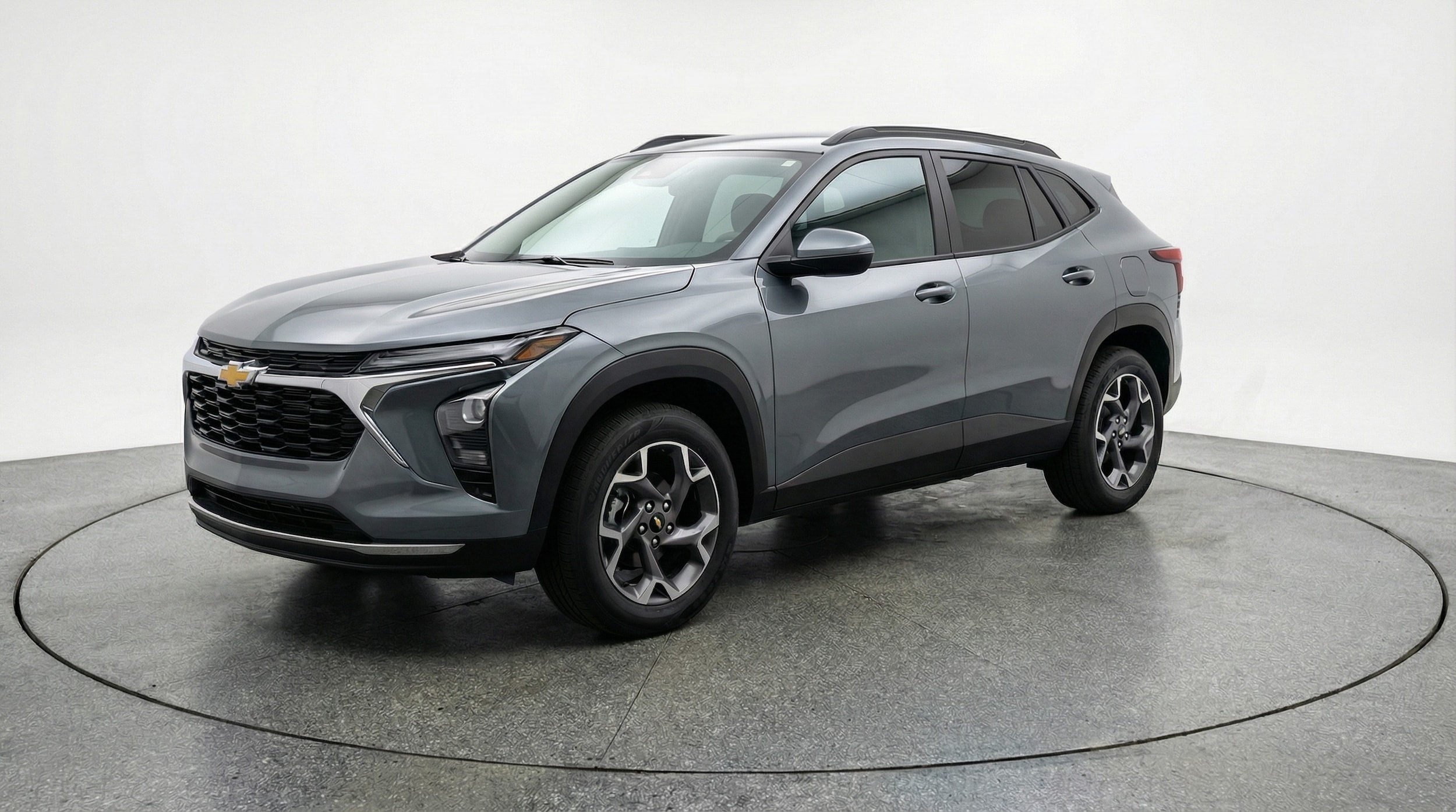 Thumbnail: 2025 Chevrolet Trax - 3