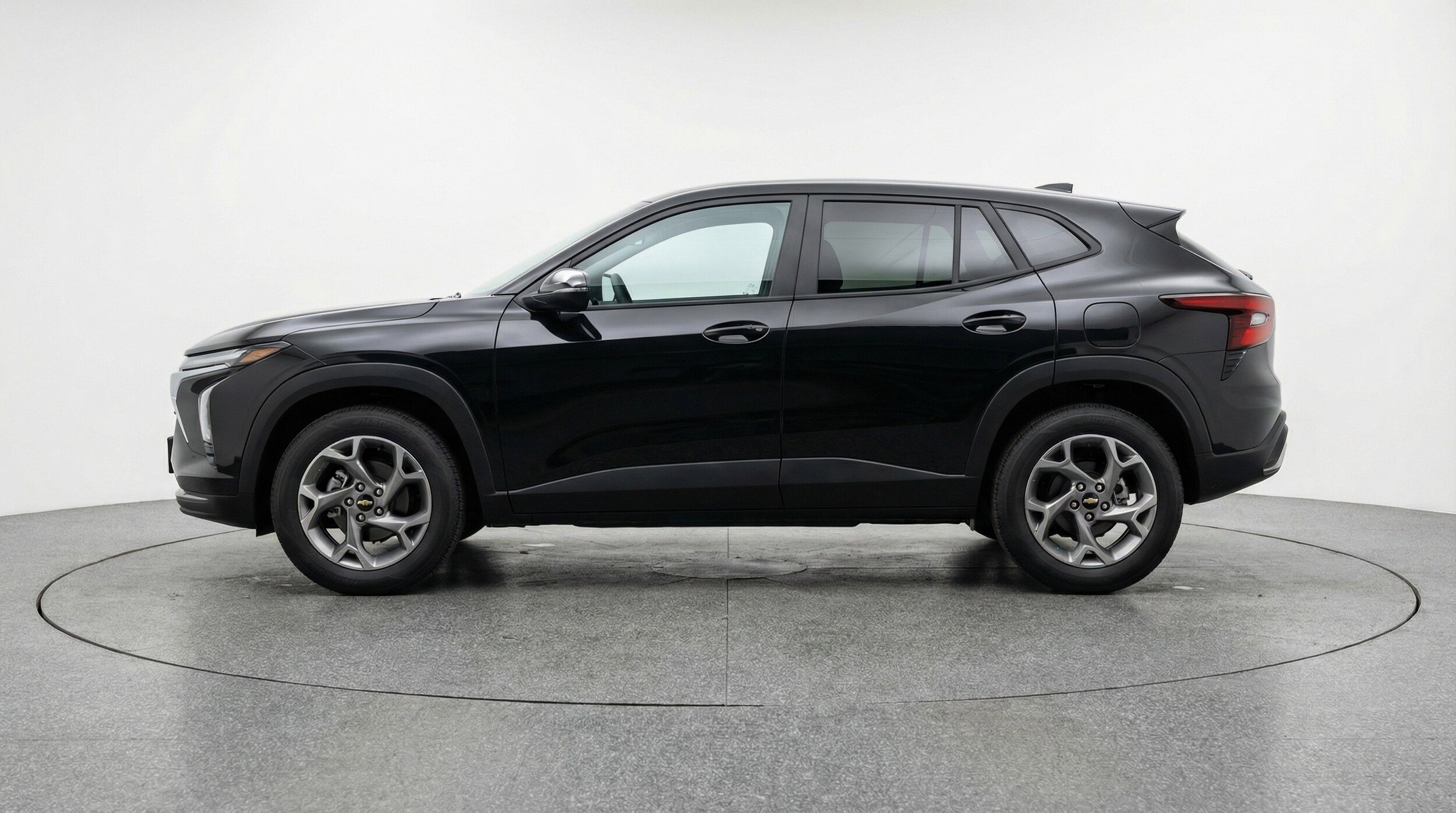 Thumbnail: 2025 Chevrolet Trax - 5