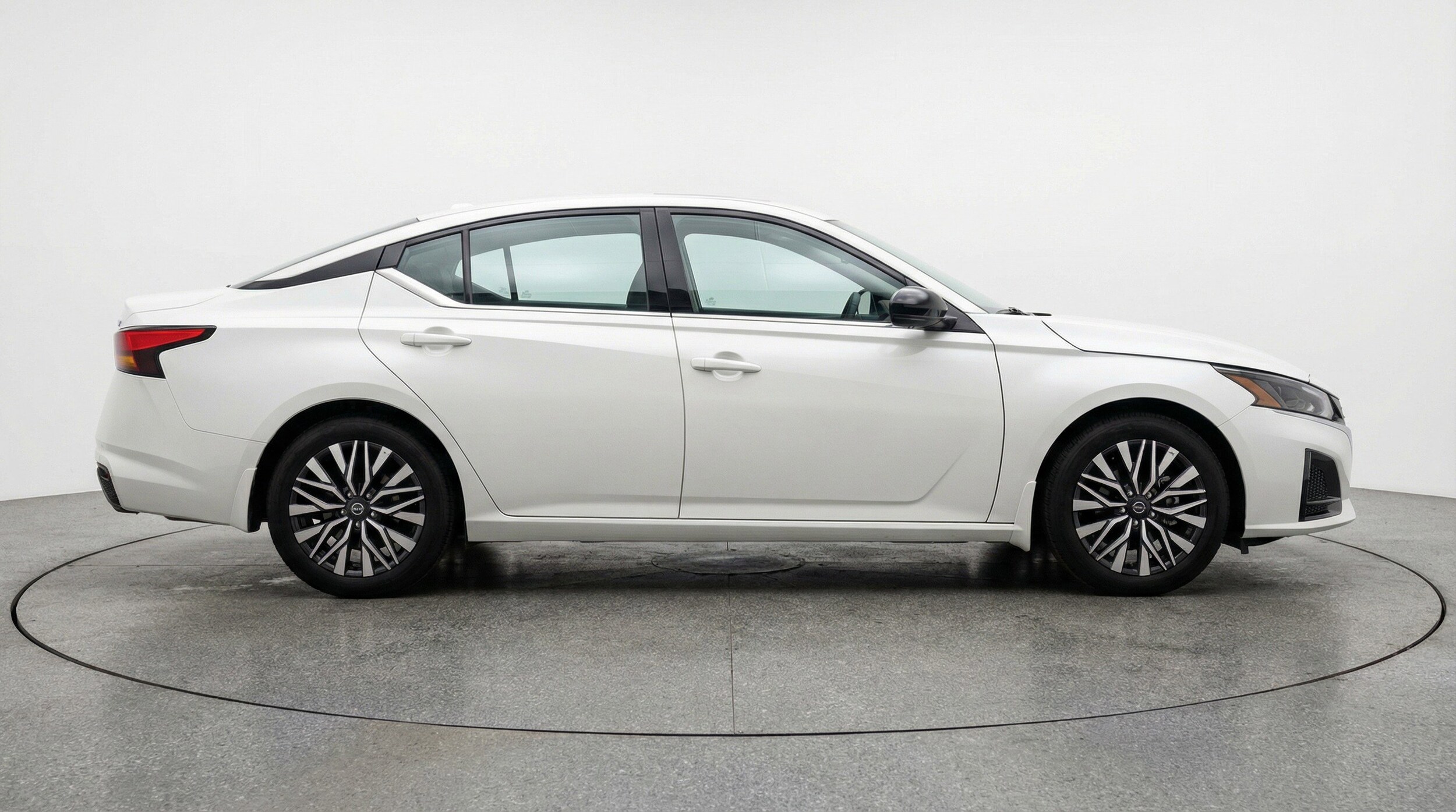 Thumbnail: 2025 Nissan Altima - 11