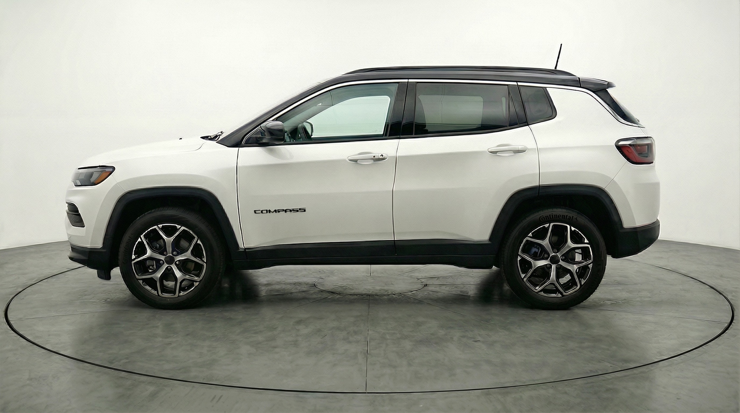 Thumbnail: 2025 Jeep Compass - 4
