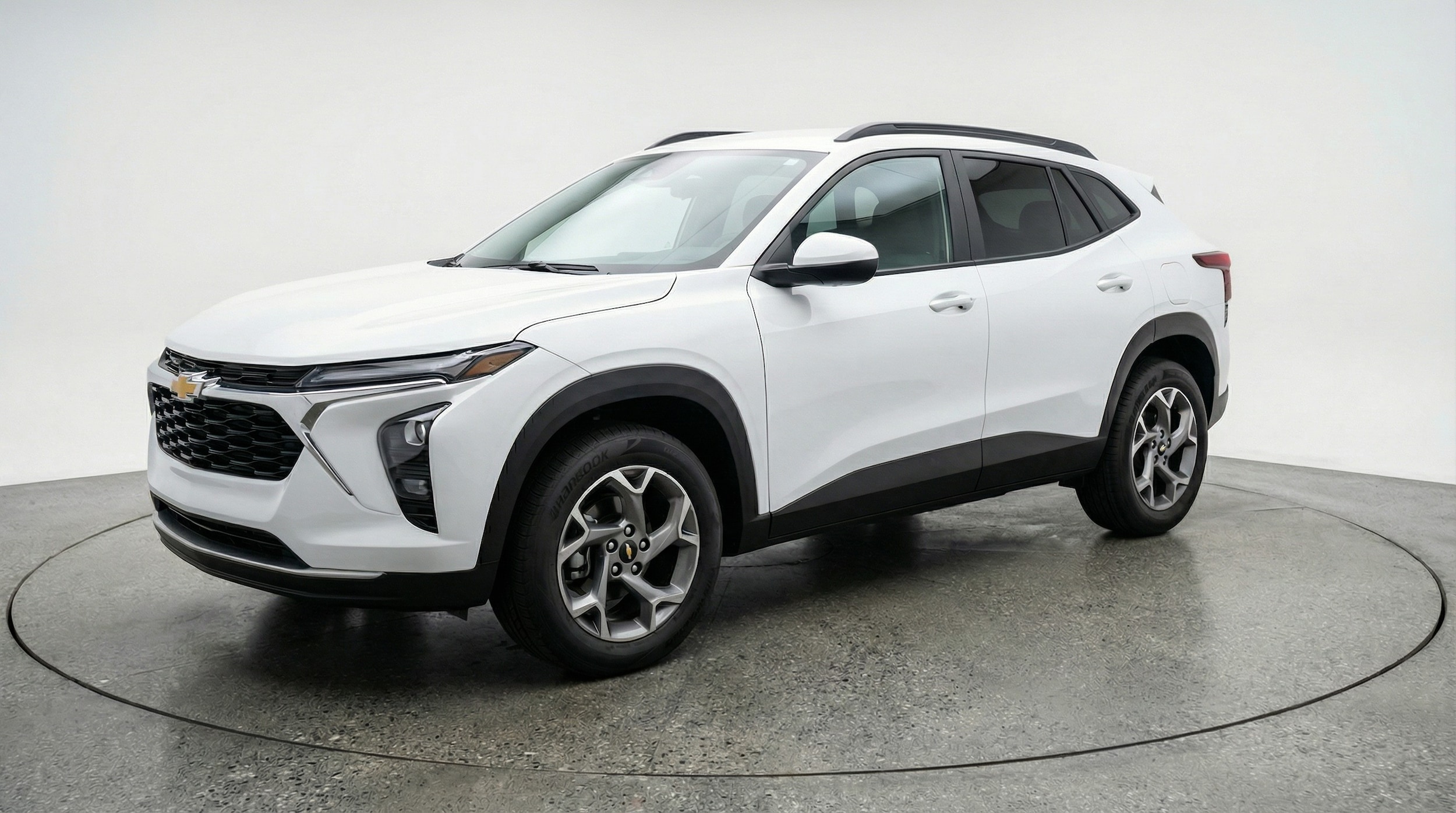 Thumbnail: 2025 Chevrolet Trax - 3