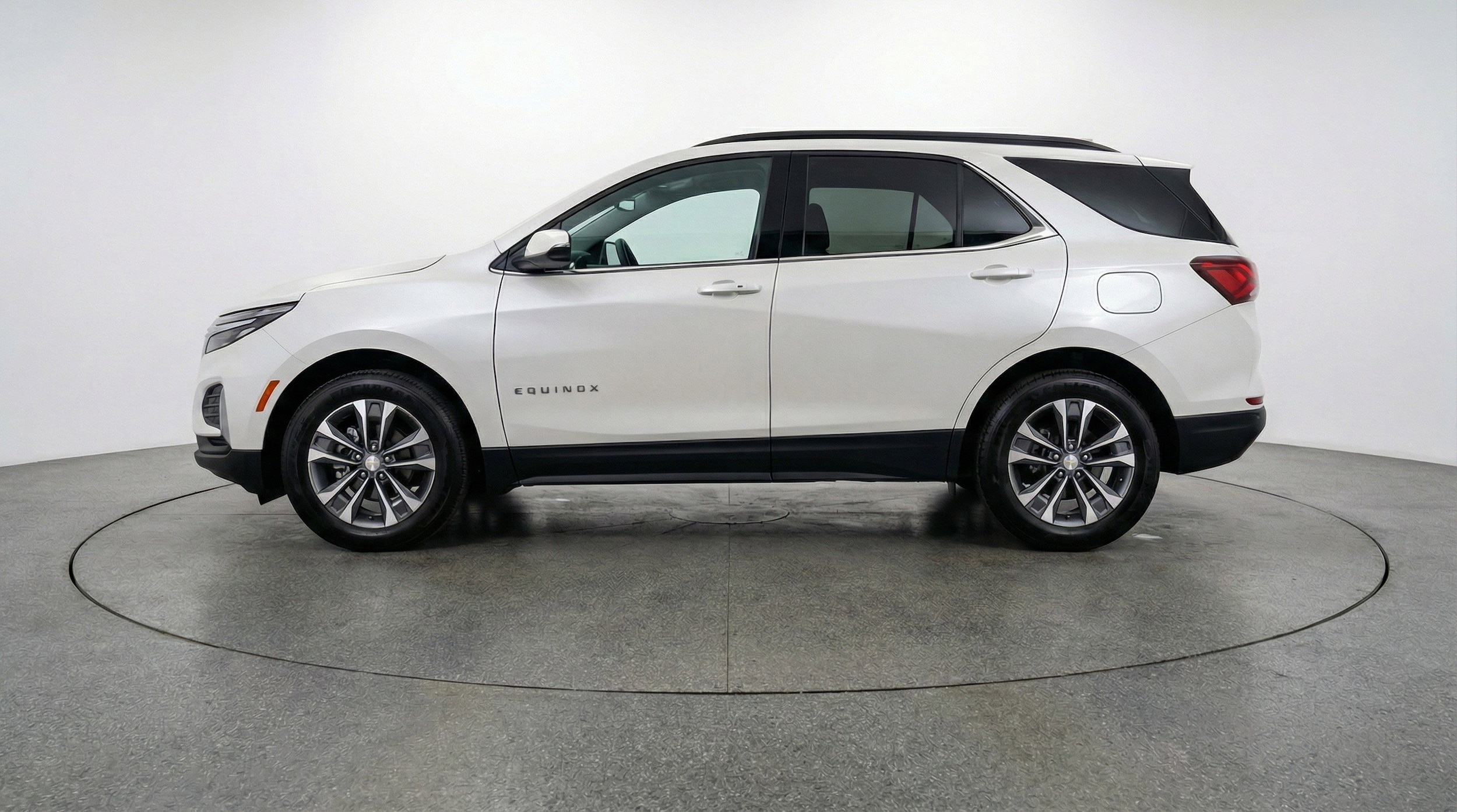 Thumbnail: 2025 Chevrolet Equinox - 5