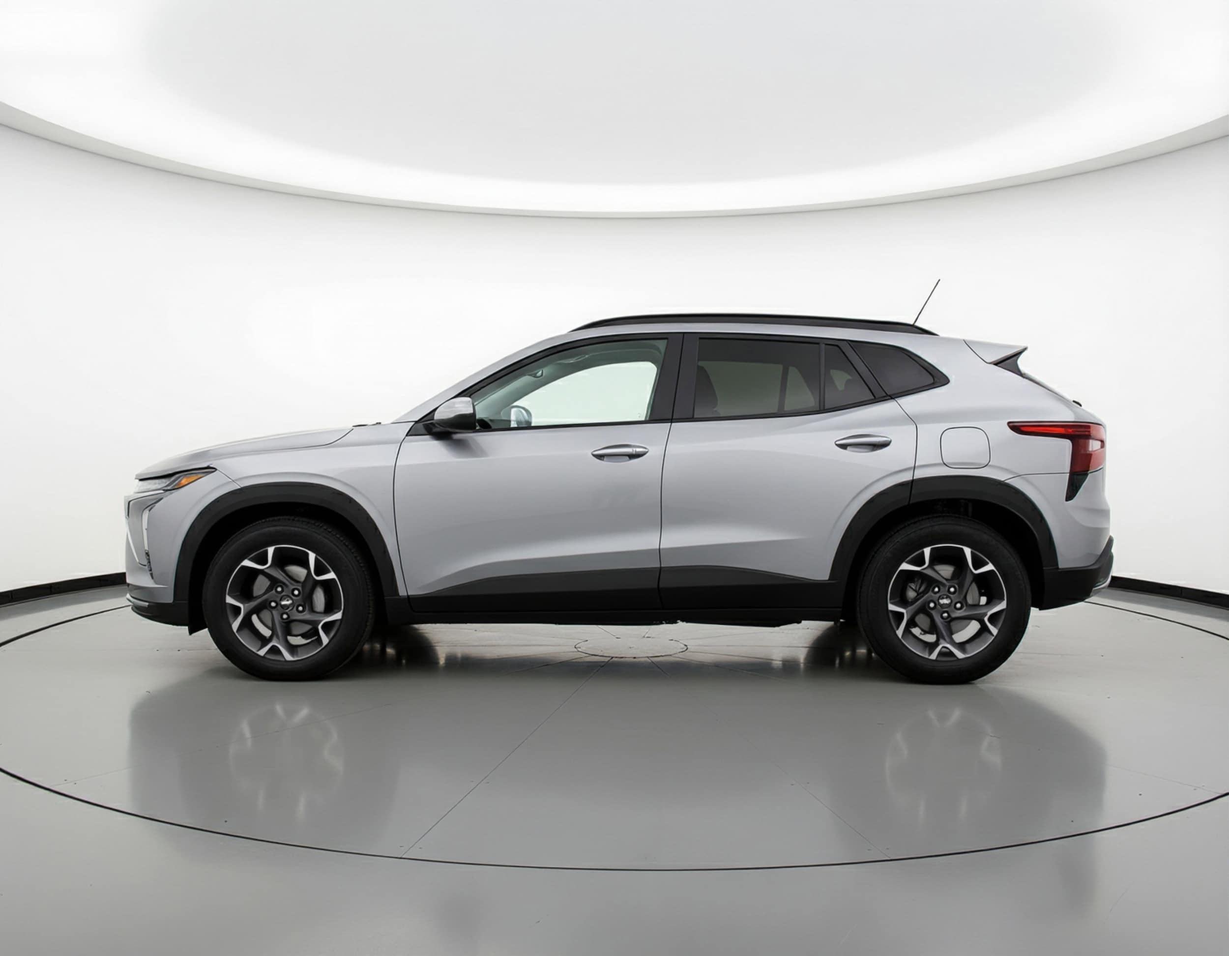 Thumbnail: 2025 Chevrolet Trax - 5