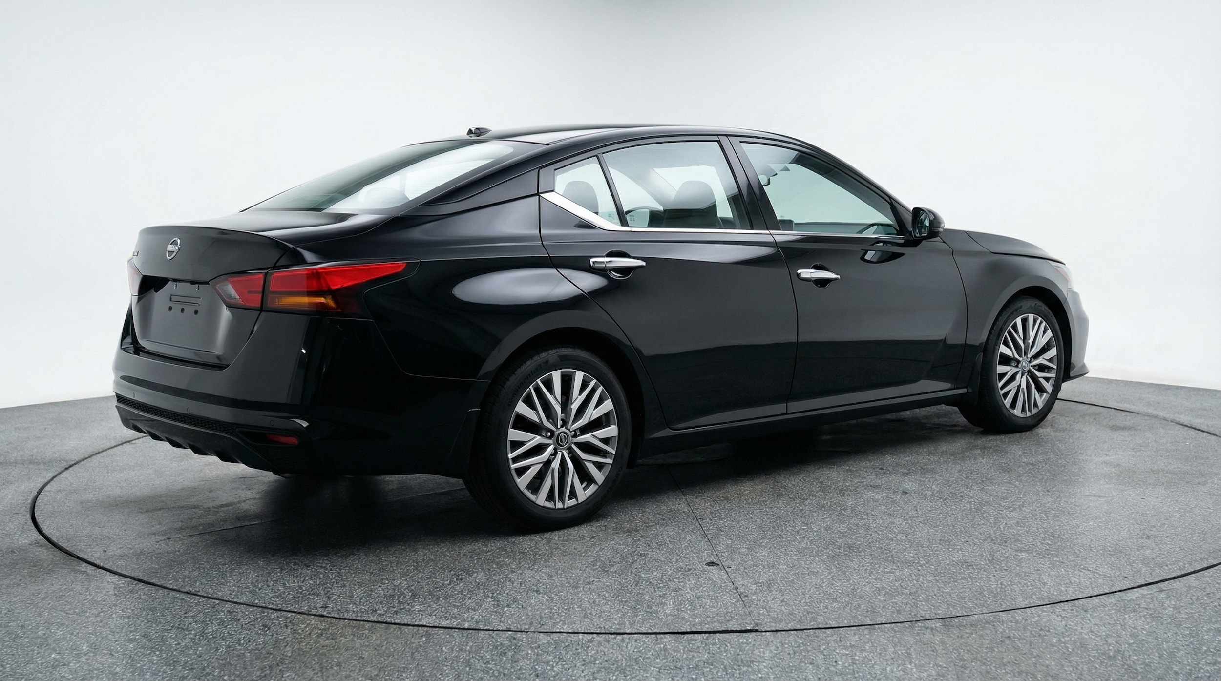 Thumbnail: 2025 Nissan Altima - 7