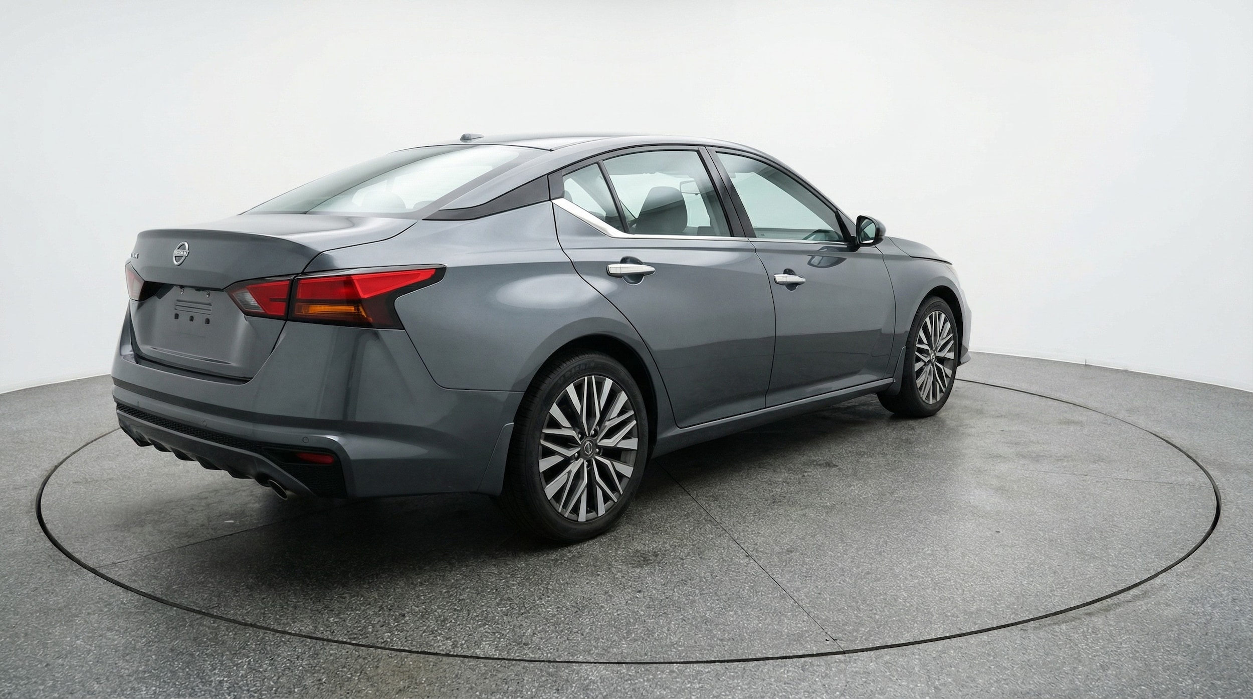 Thumbnail: 2025 Nissan Altima - 7