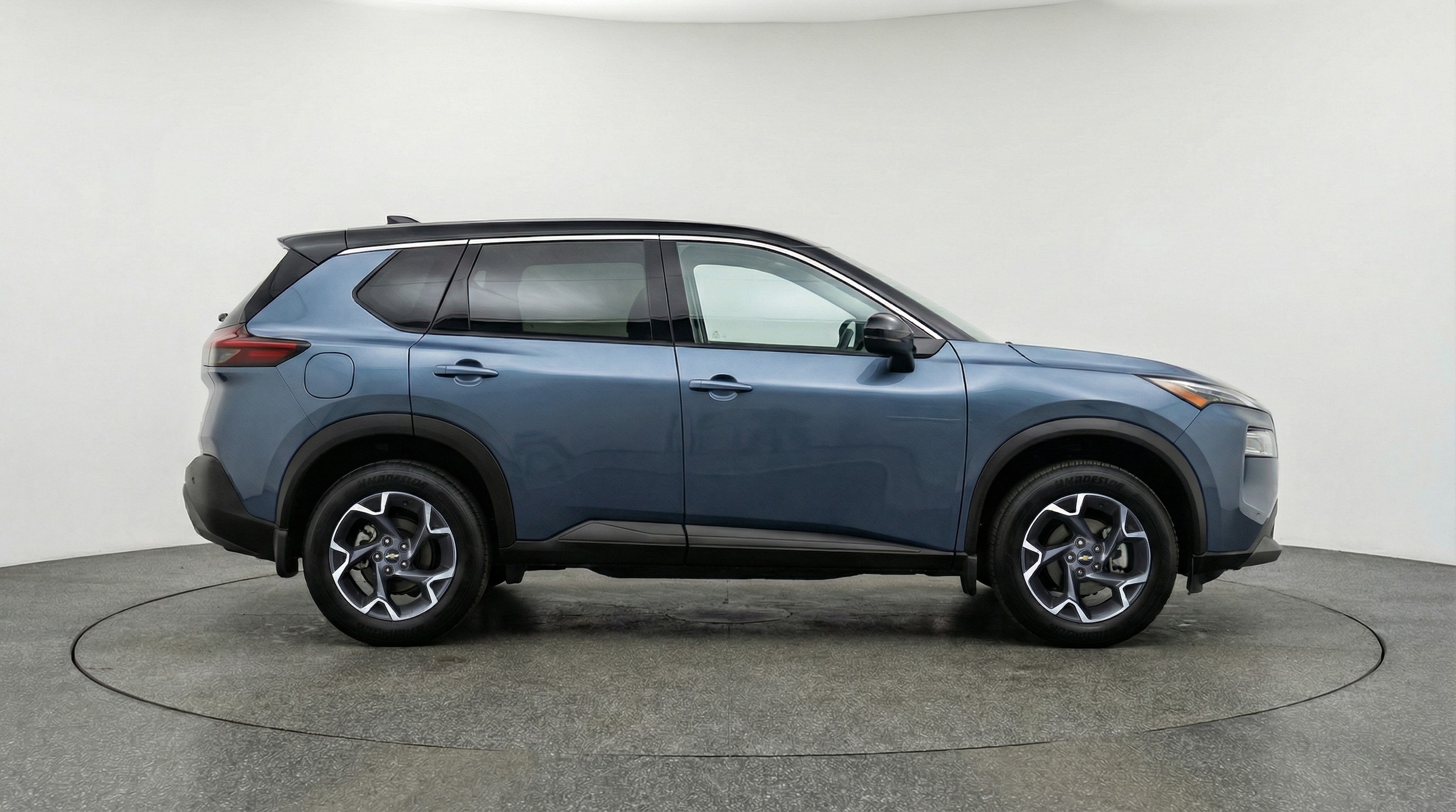 Thumbnail: 2025 Nissan Rogue - 8