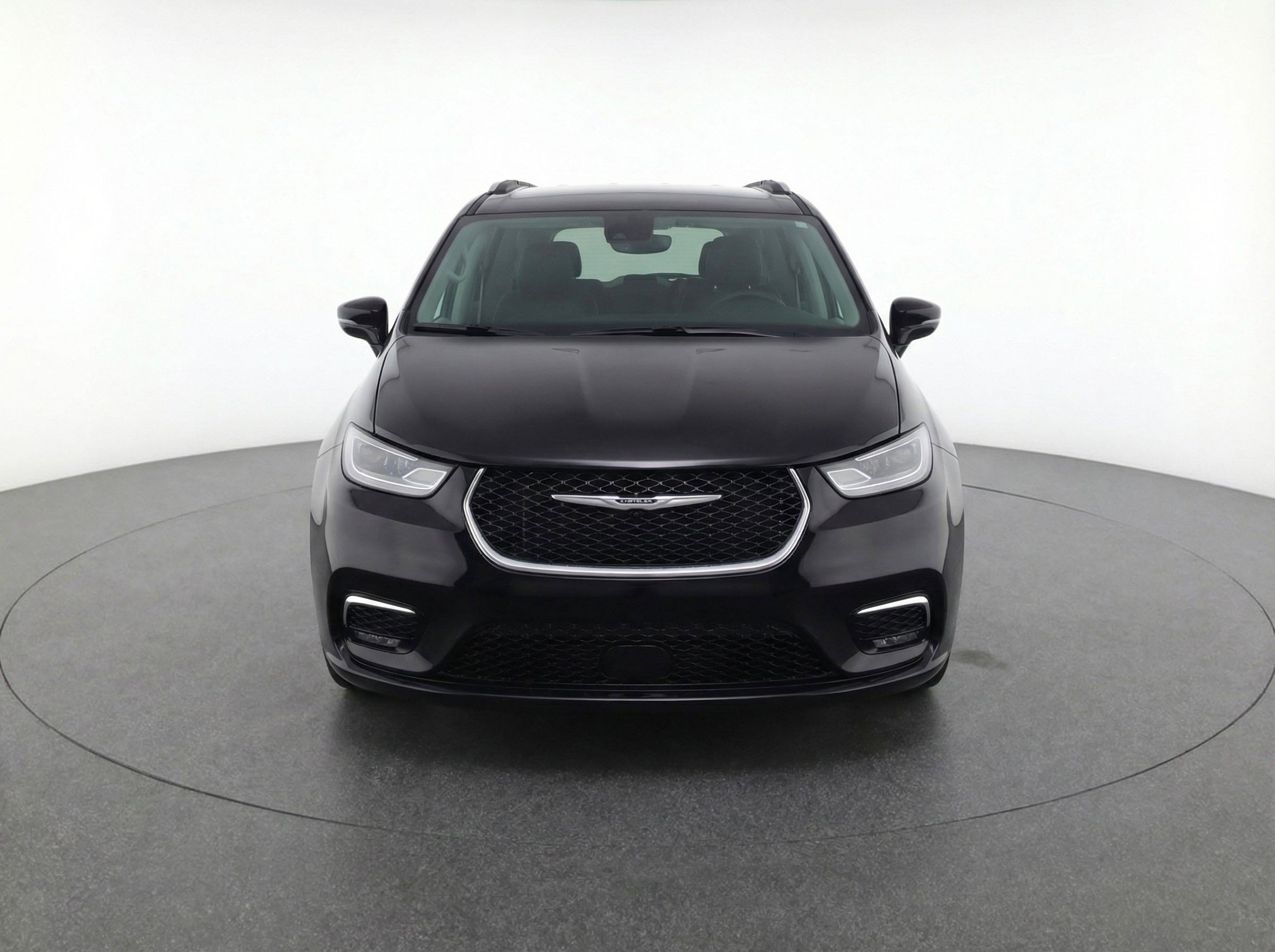 Thumbnail: 2024 Chrysler Pacifica - 2