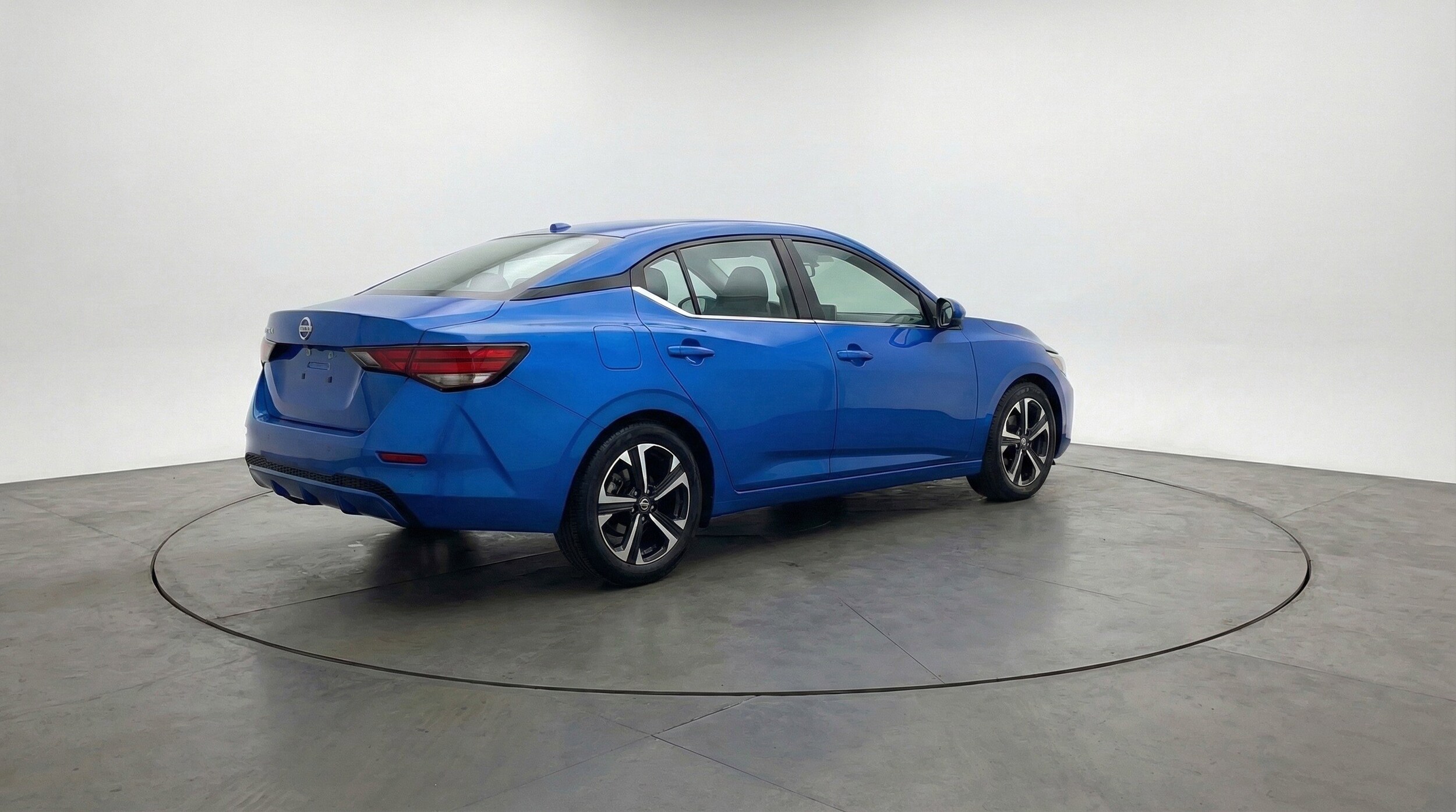 Thumbnail: 2025 Nissan Sentra - 9