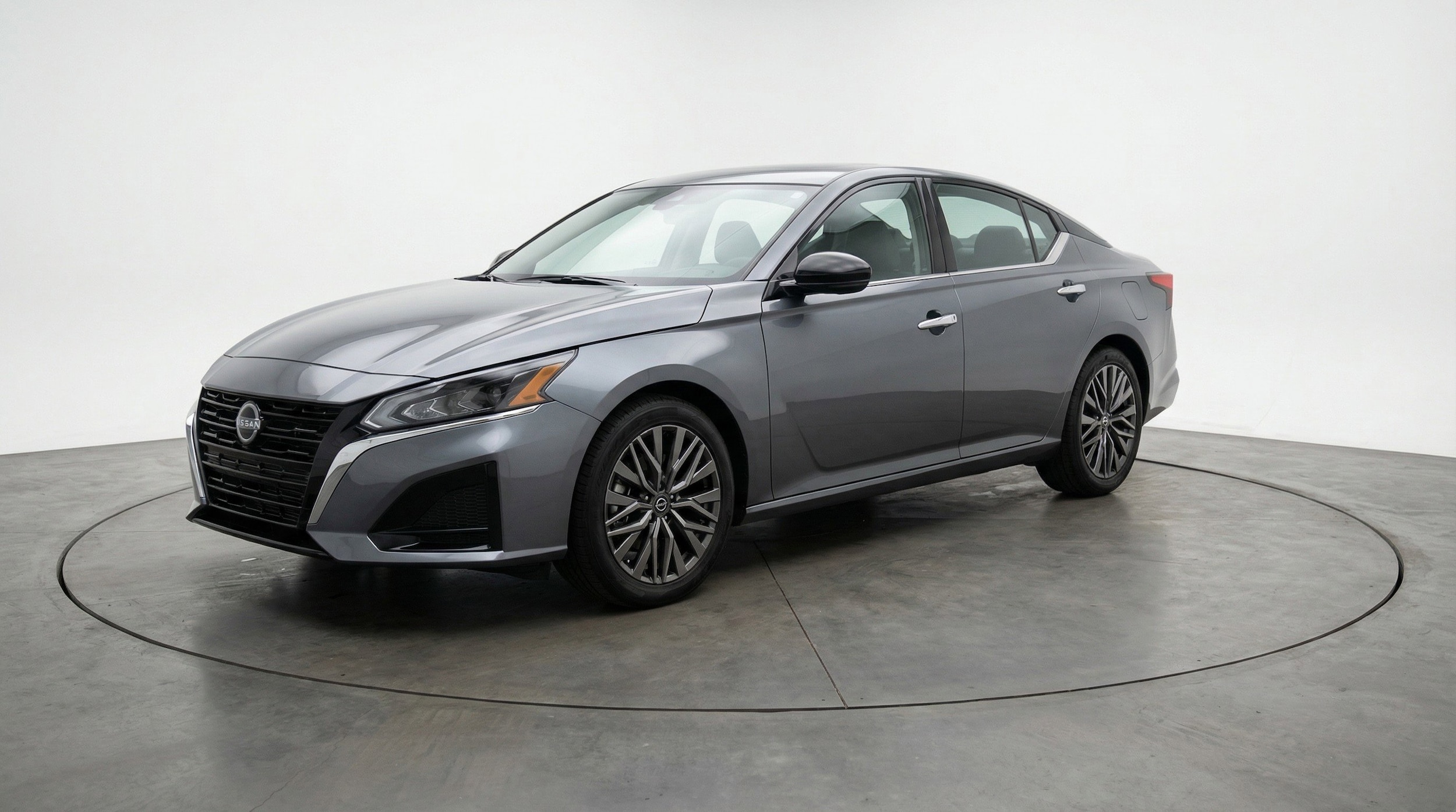 Thumbnail: 2025 Nissan Altima - 3