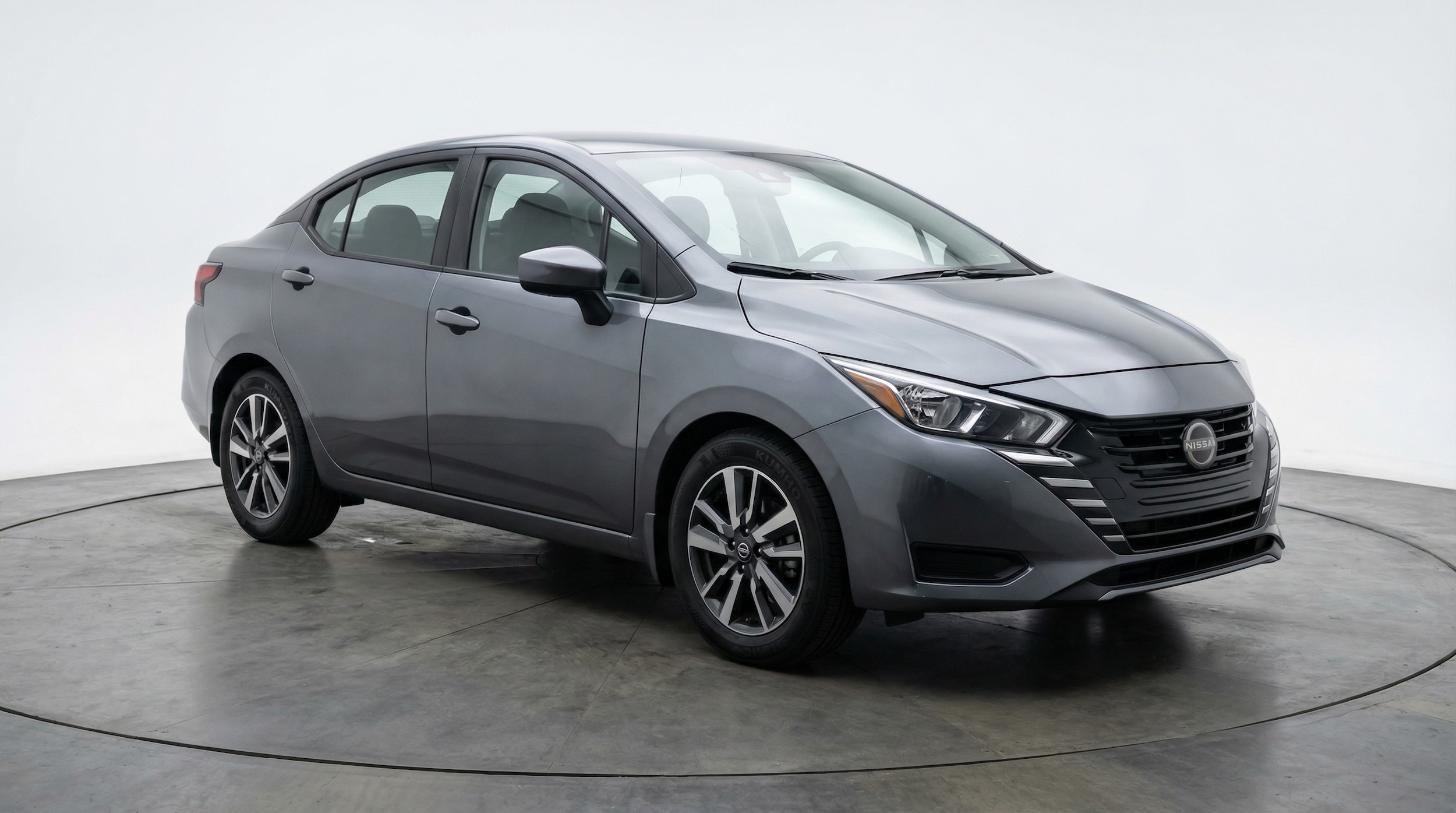 2025 Nissan Versa Sedan SV