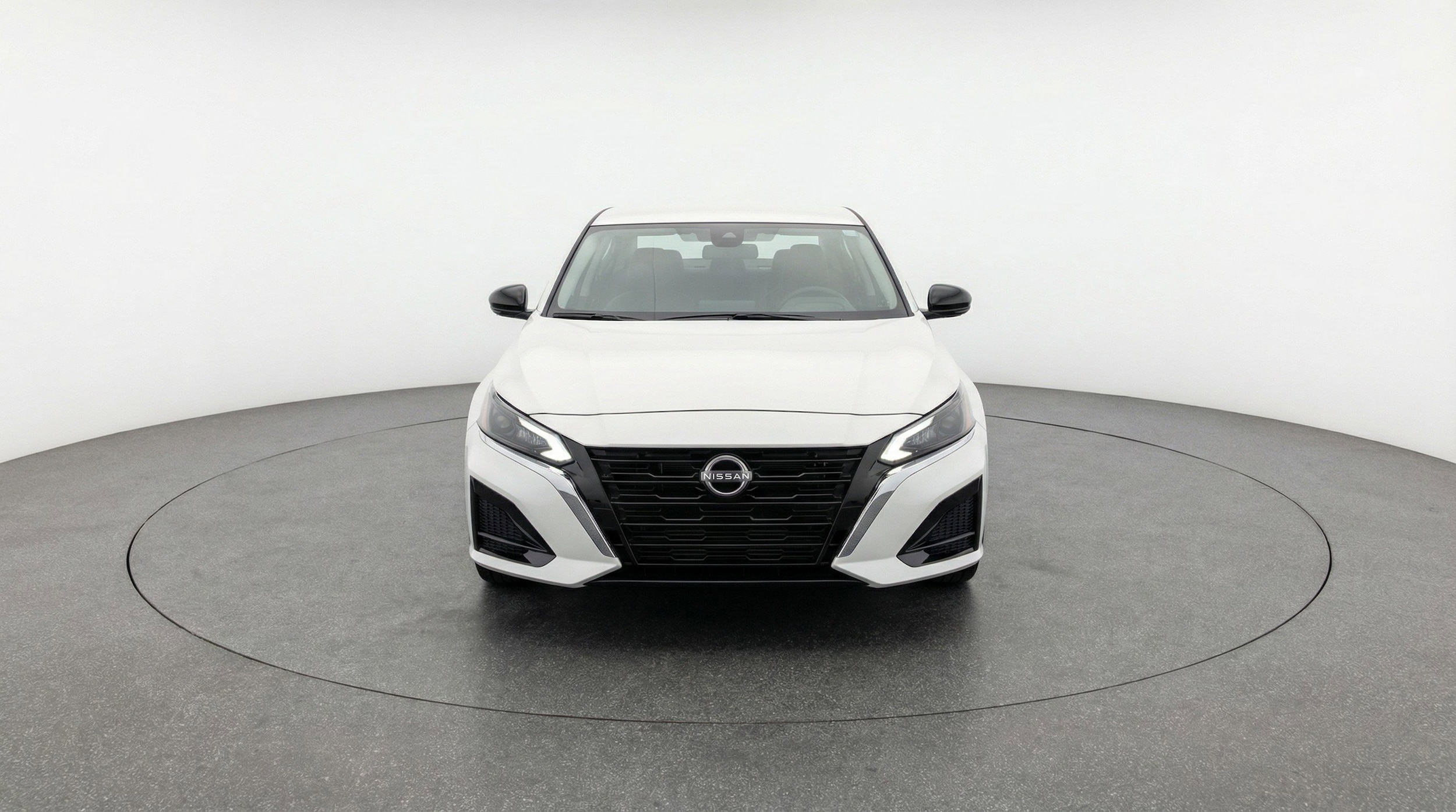 Thumbnail: 2025 Nissan Altima - 2