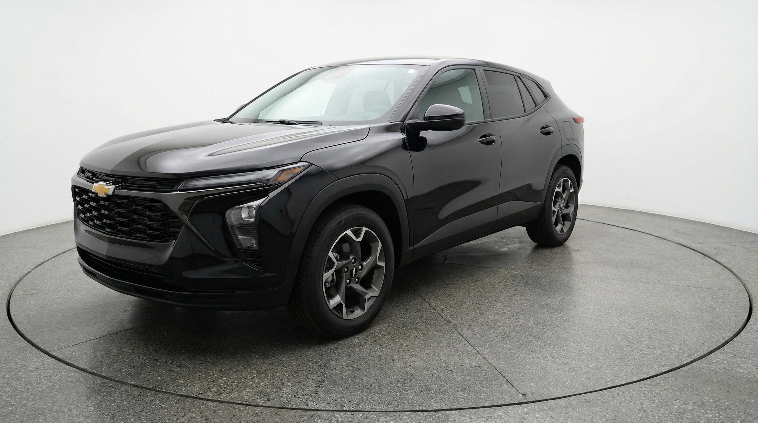 Thumbnail: 2025 Chevrolet Trax - 3