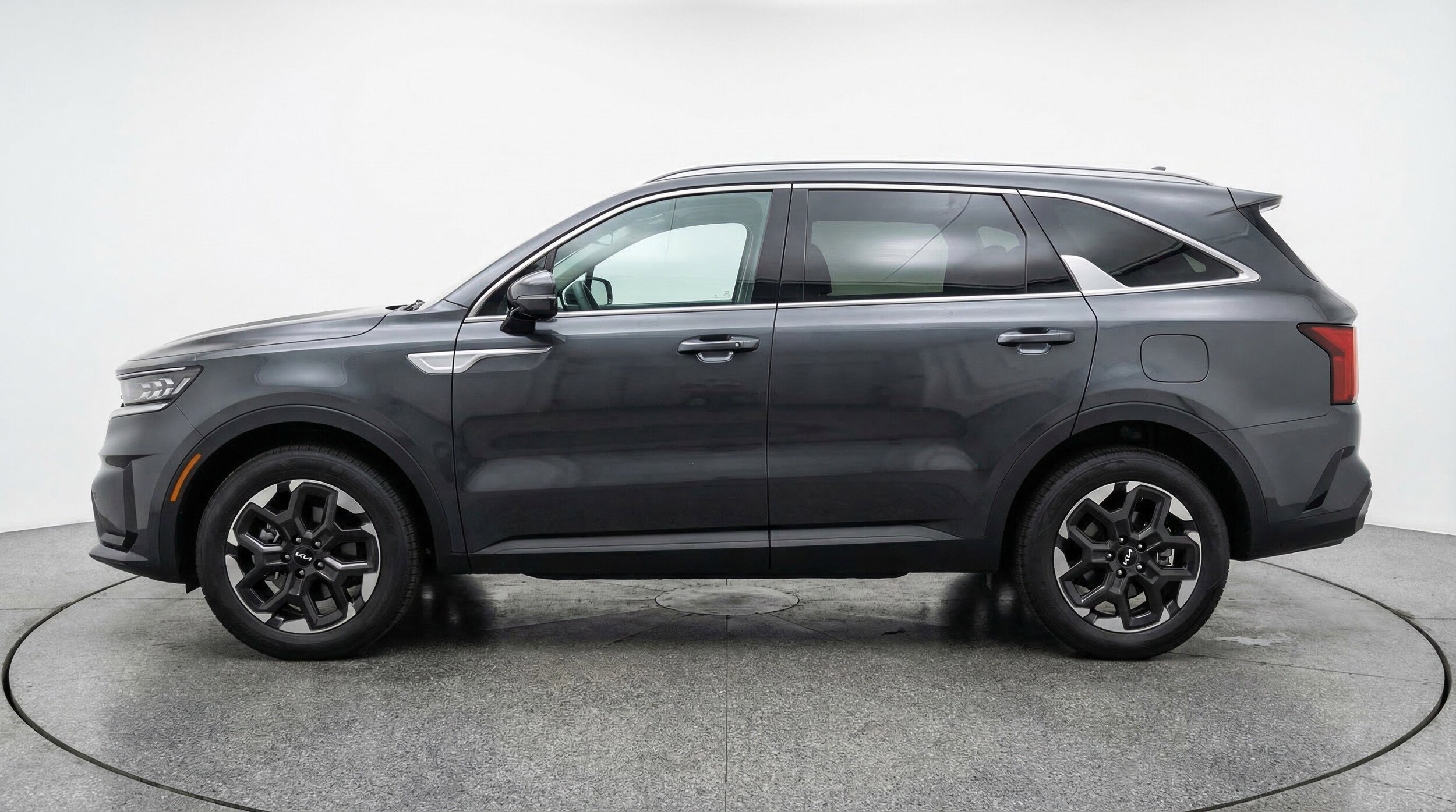 Thumbnail: 2024 Kia Sorento - 5