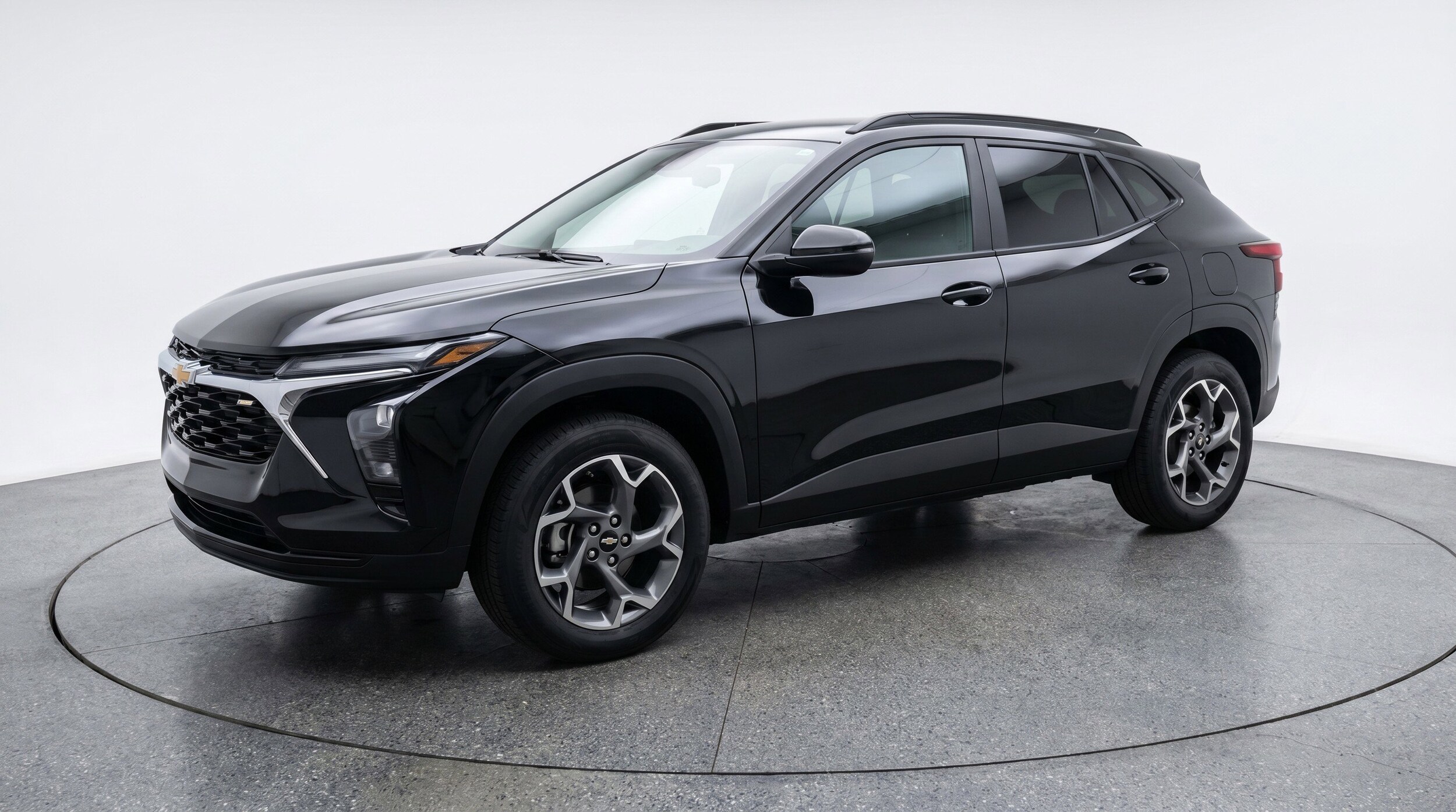 Thumbnail: 2025 Chevrolet Trax - 3