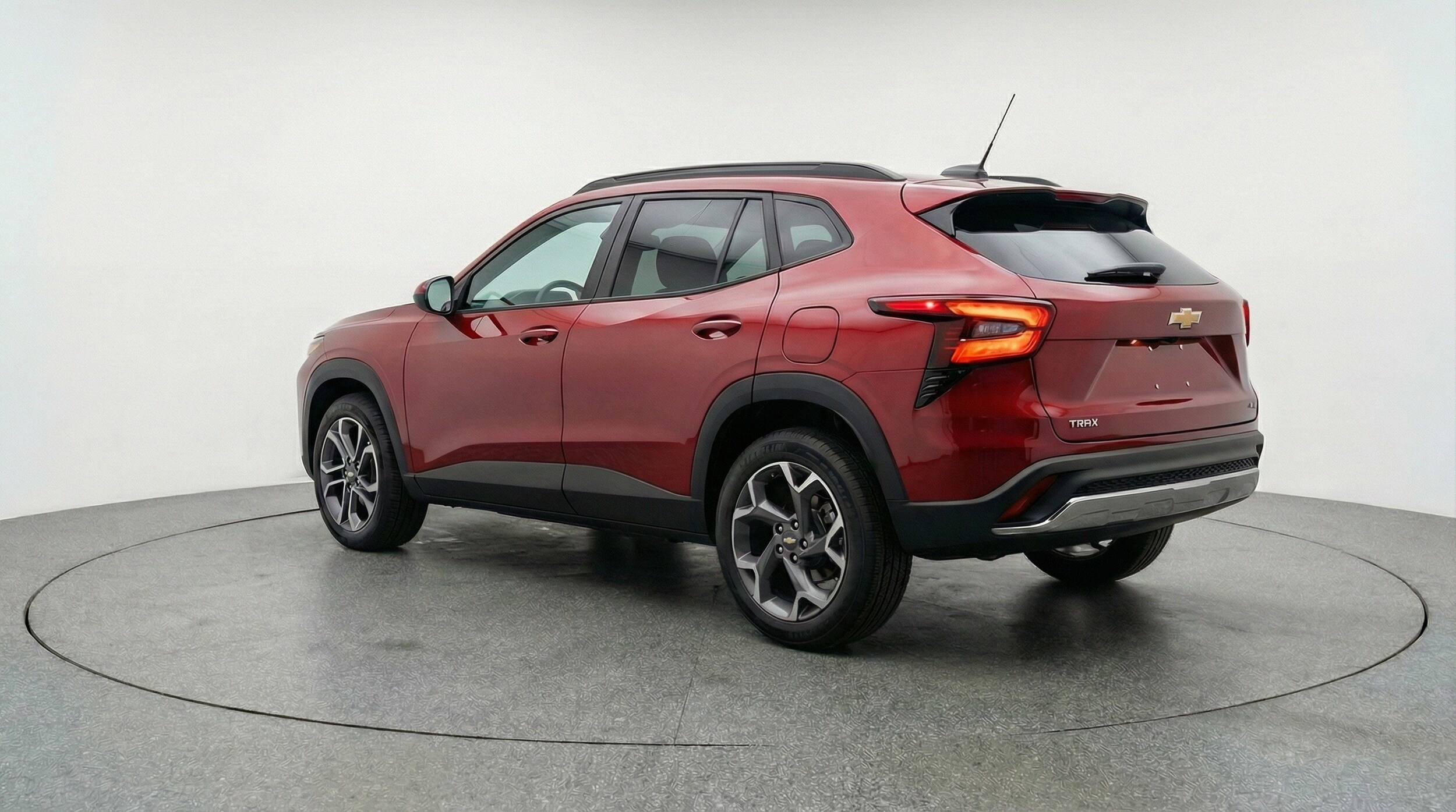 Thumbnail: 2025 Chevrolet Trax - 6