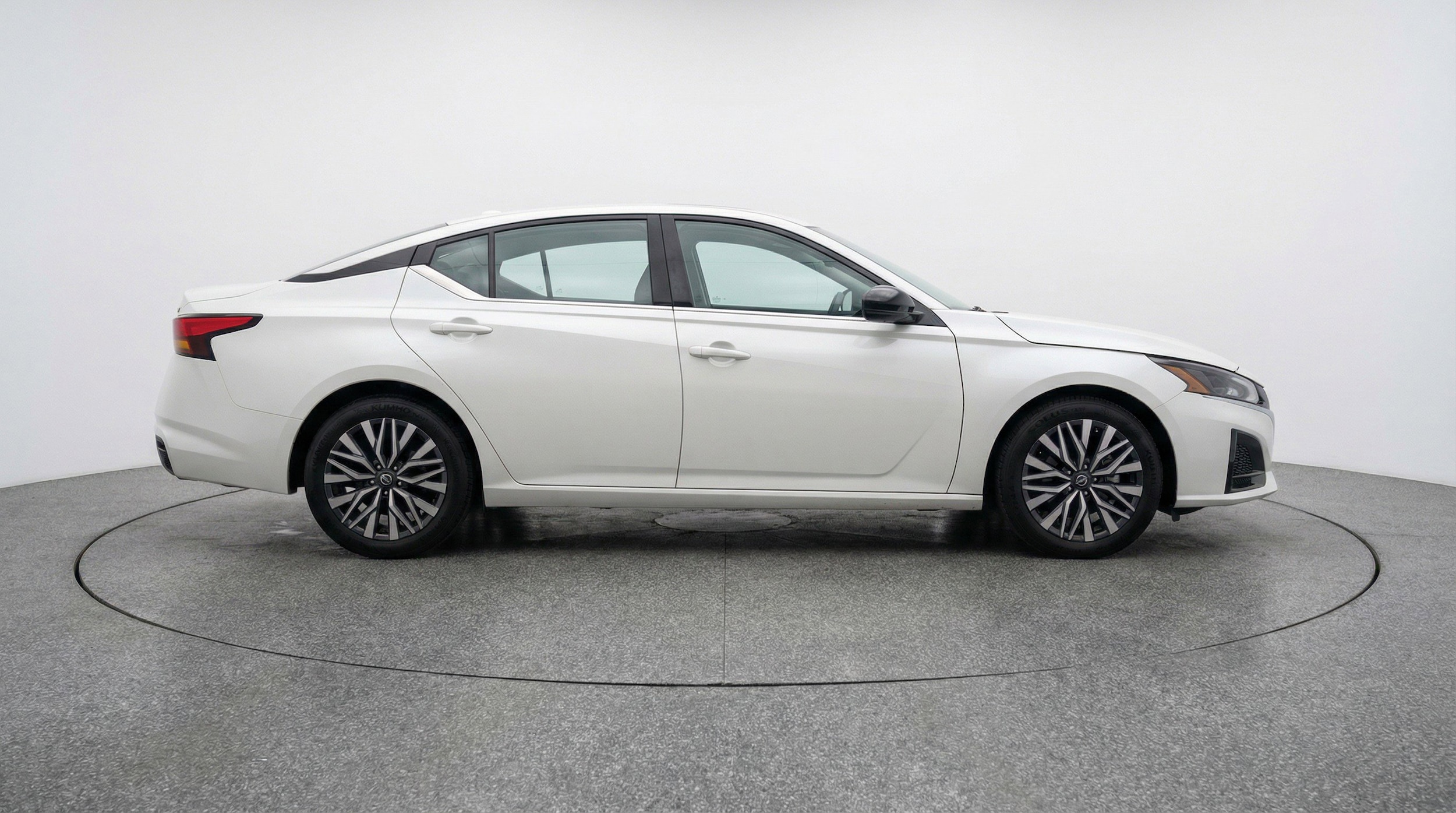 Thumbnail: 2025 Nissan Altima - 11