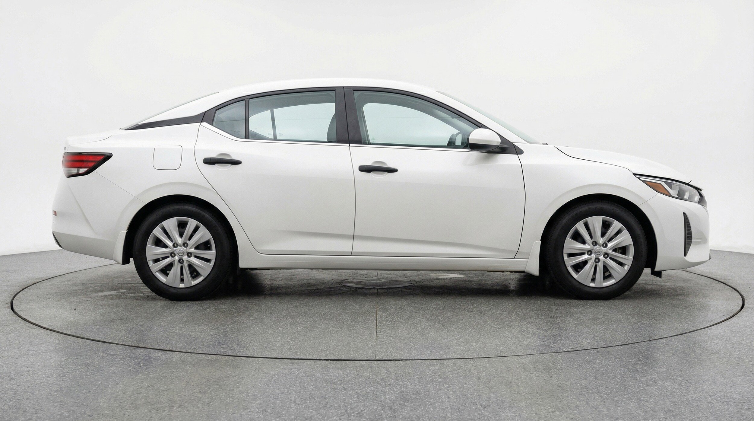 Thumbnail: 2025 Nissan Sentra - 11