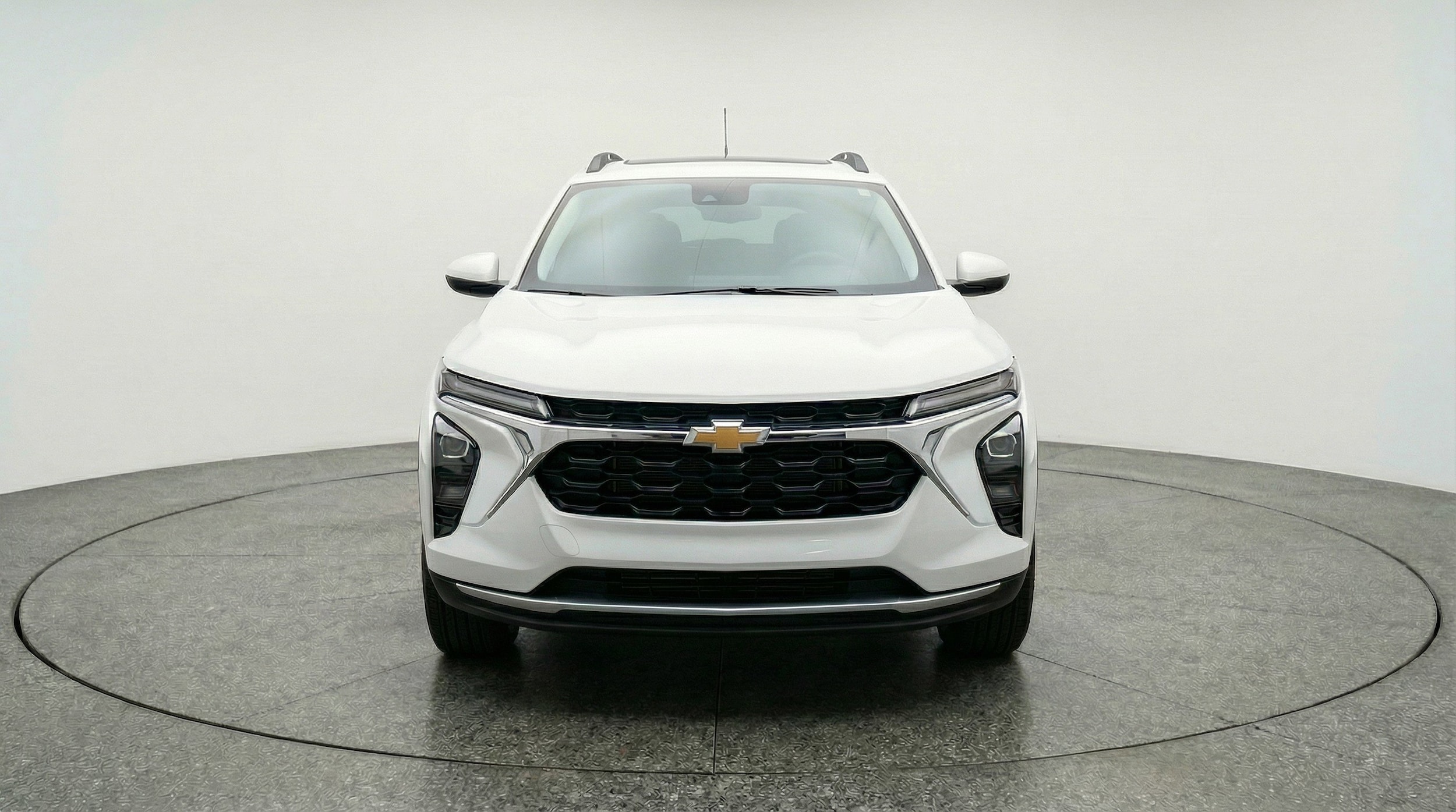 Thumbnail: 2025 Chevrolet Trax - 2