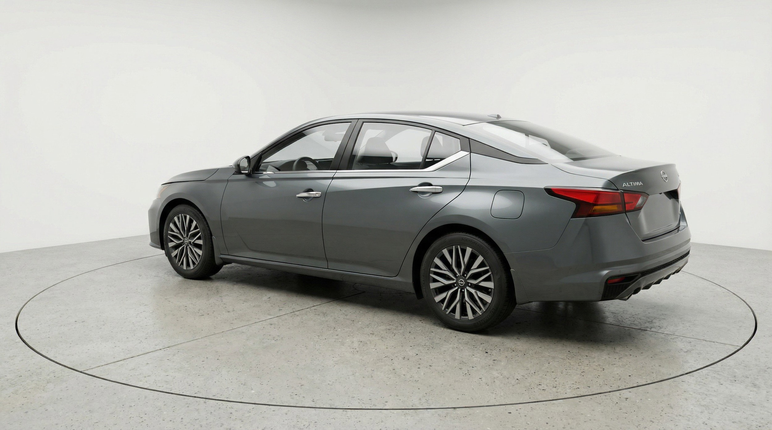 Thumbnail: 2025 Nissan Altima - 6