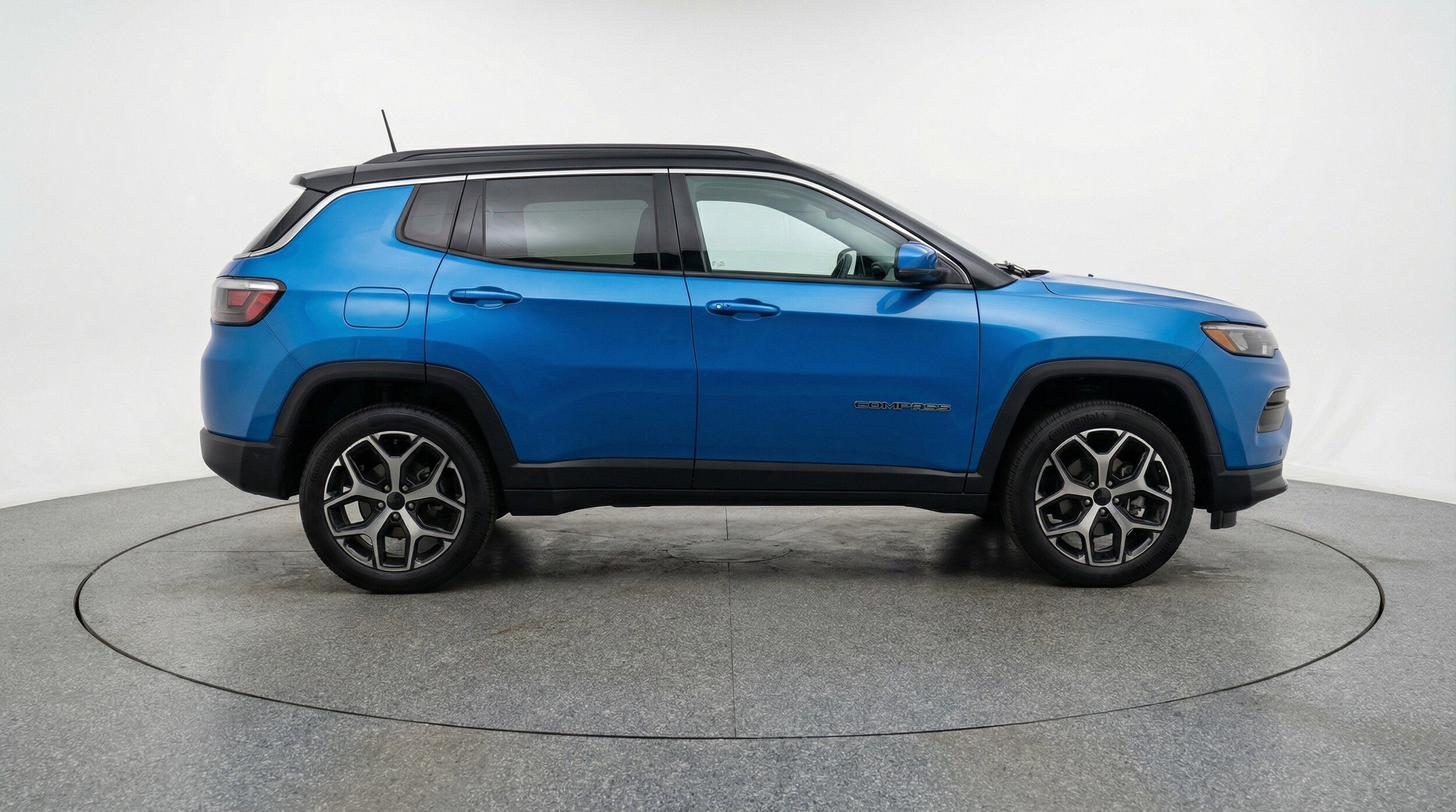 Thumbnail: 2025 Jeep Compass - 11