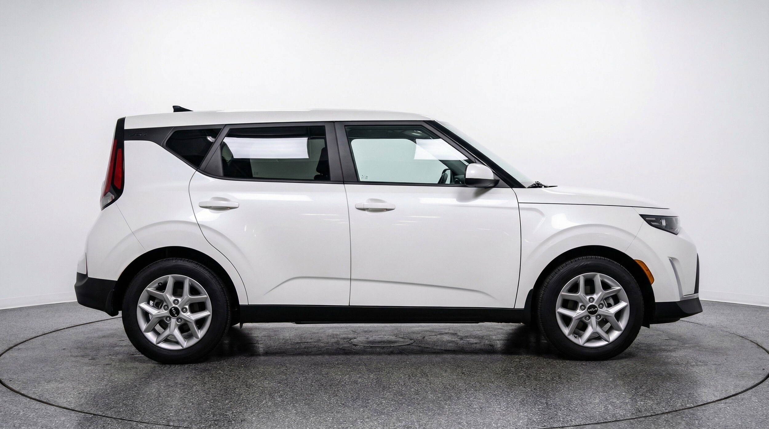 Thumbnail: 2025 Kia Soul - 11