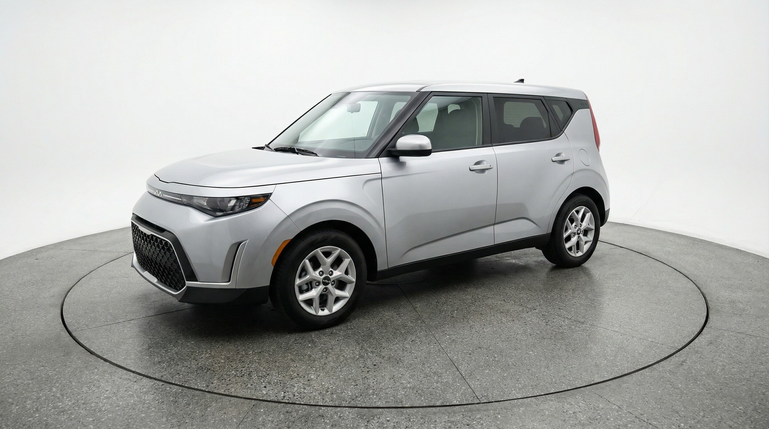 Thumbnail: 2025 Kia Soul - 3