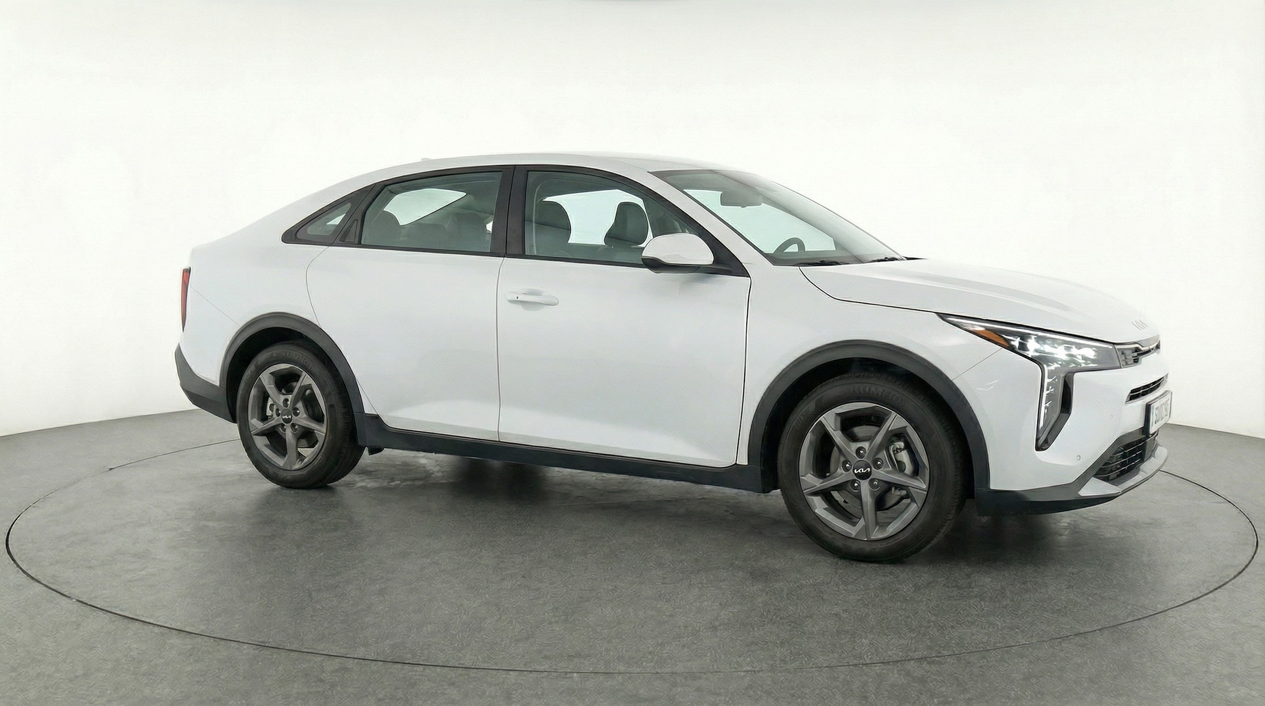 Thumbnail: 2025 Kia K4 - 1