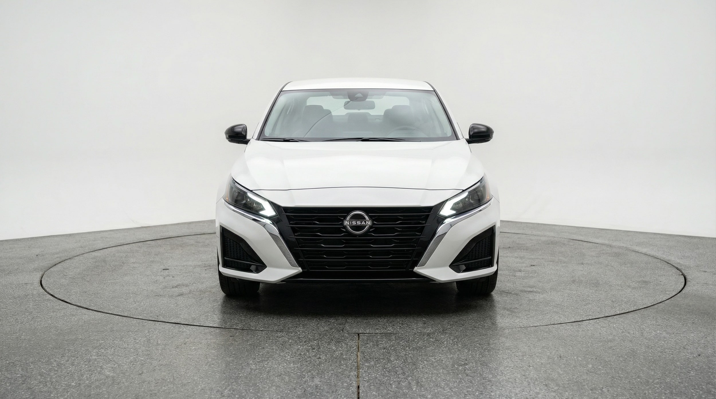 Thumbnail: 2025 Nissan Altima - 2