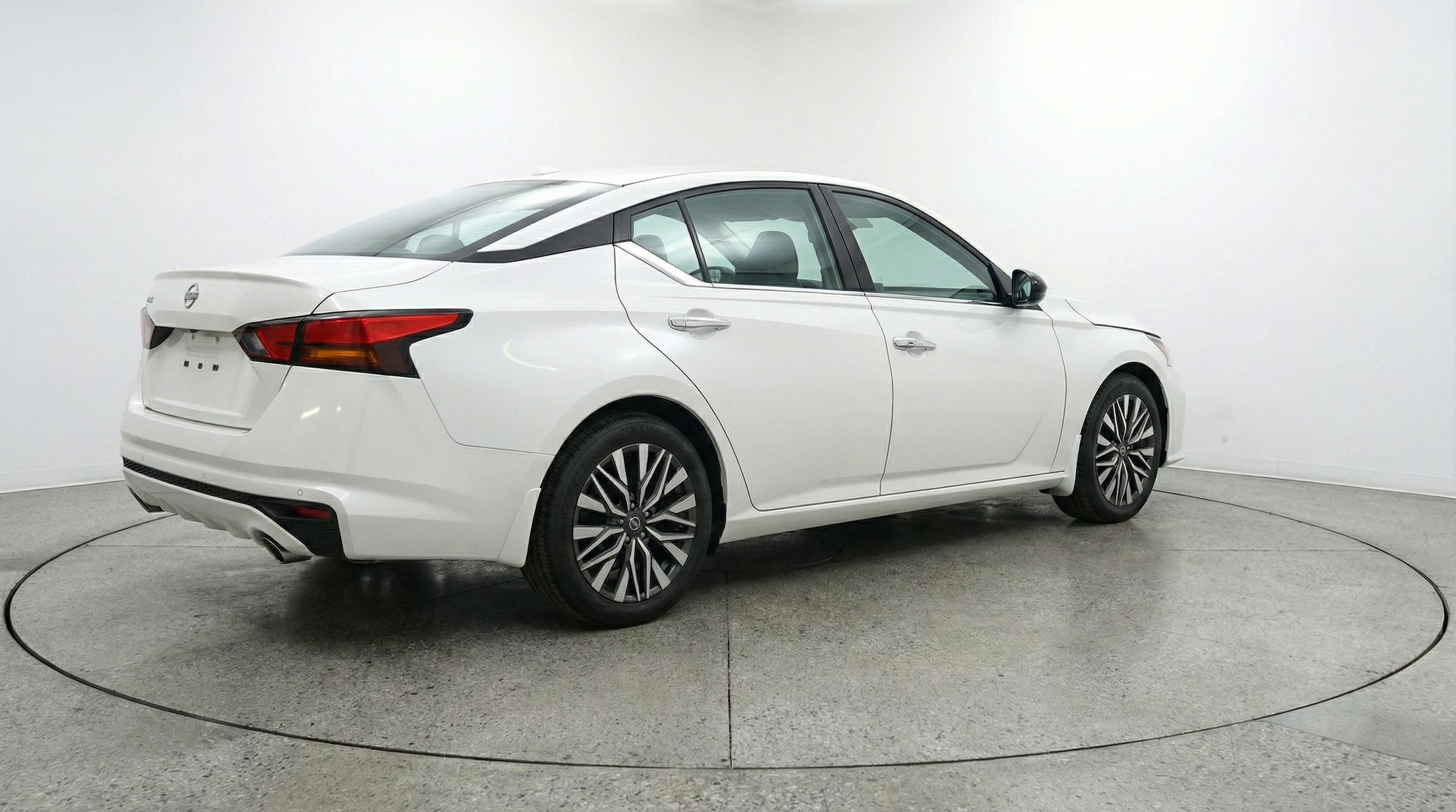 Thumbnail: 2025 Nissan Altima - 7