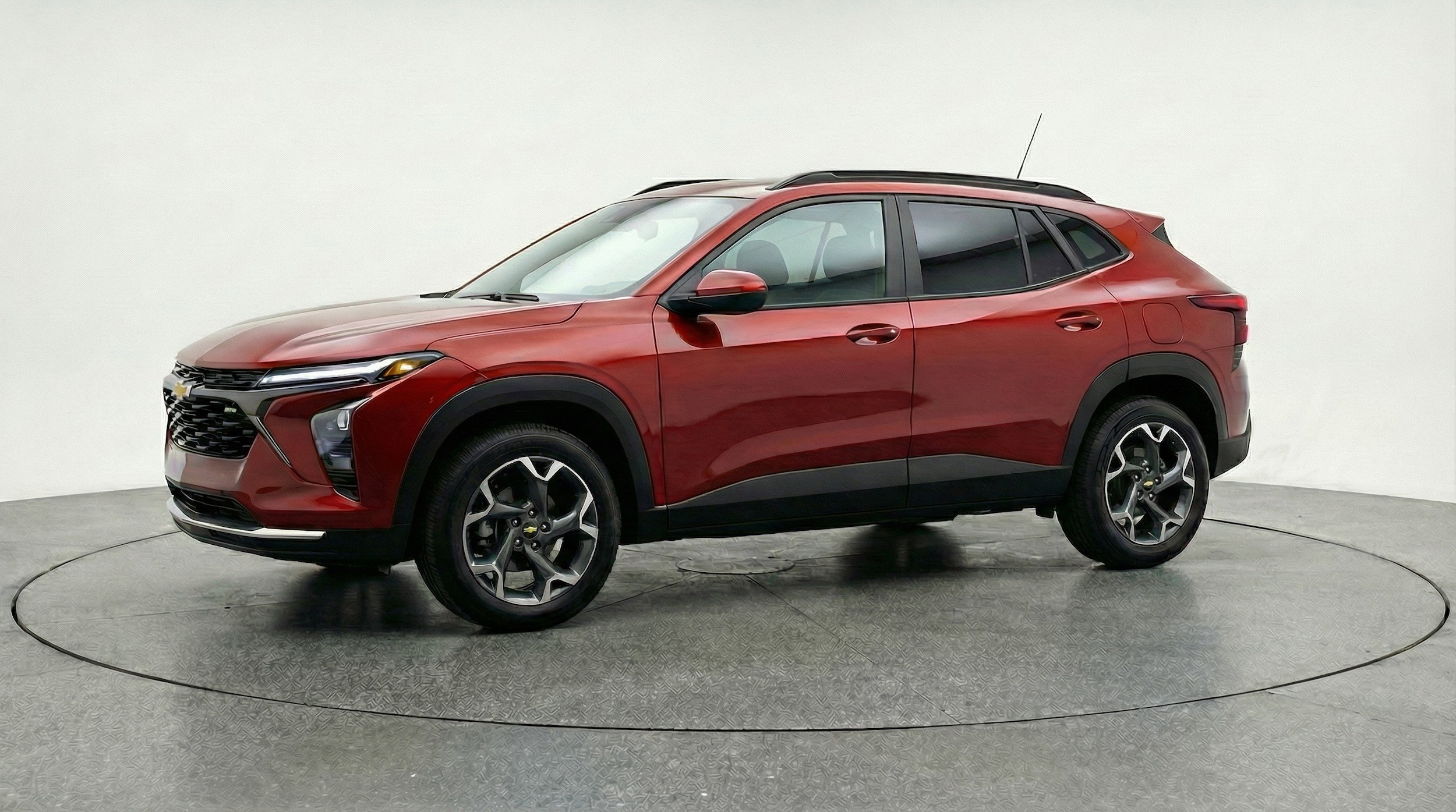 Thumbnail: 2025 Chevrolet Trax - 3