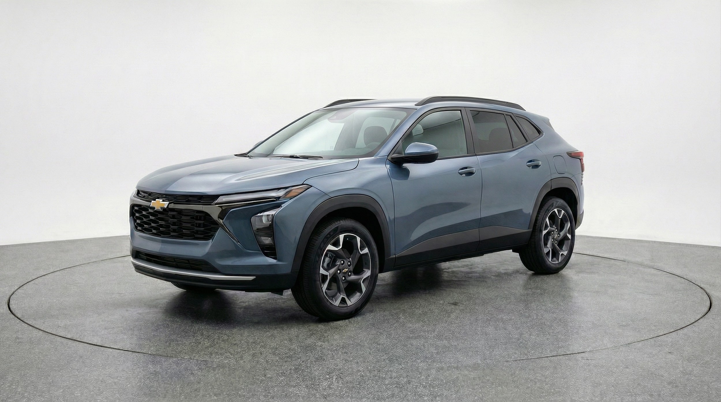 Thumbnail: 2025 Chevrolet Trax - 3
