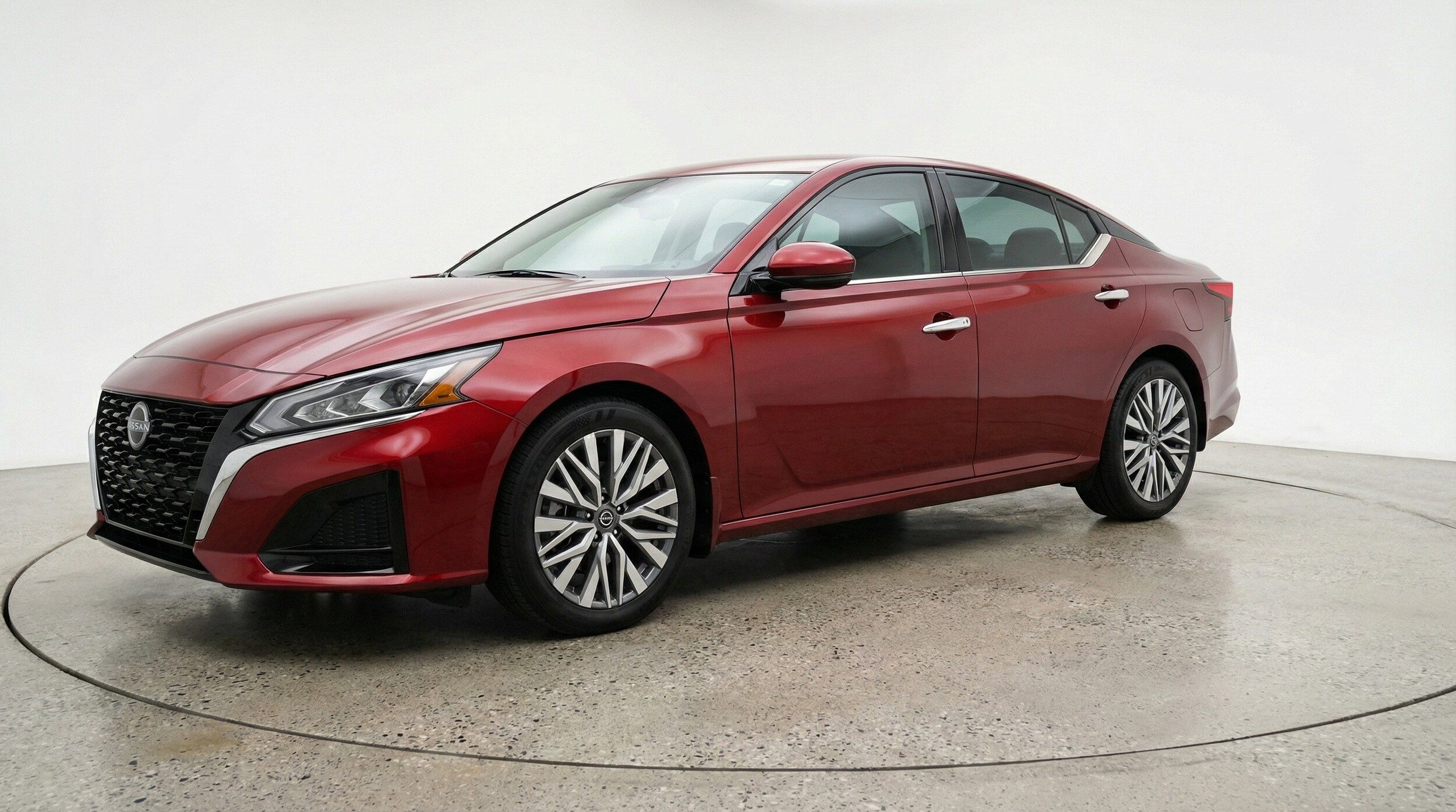 Thumbnail: 2025 Nissan Altima - 3